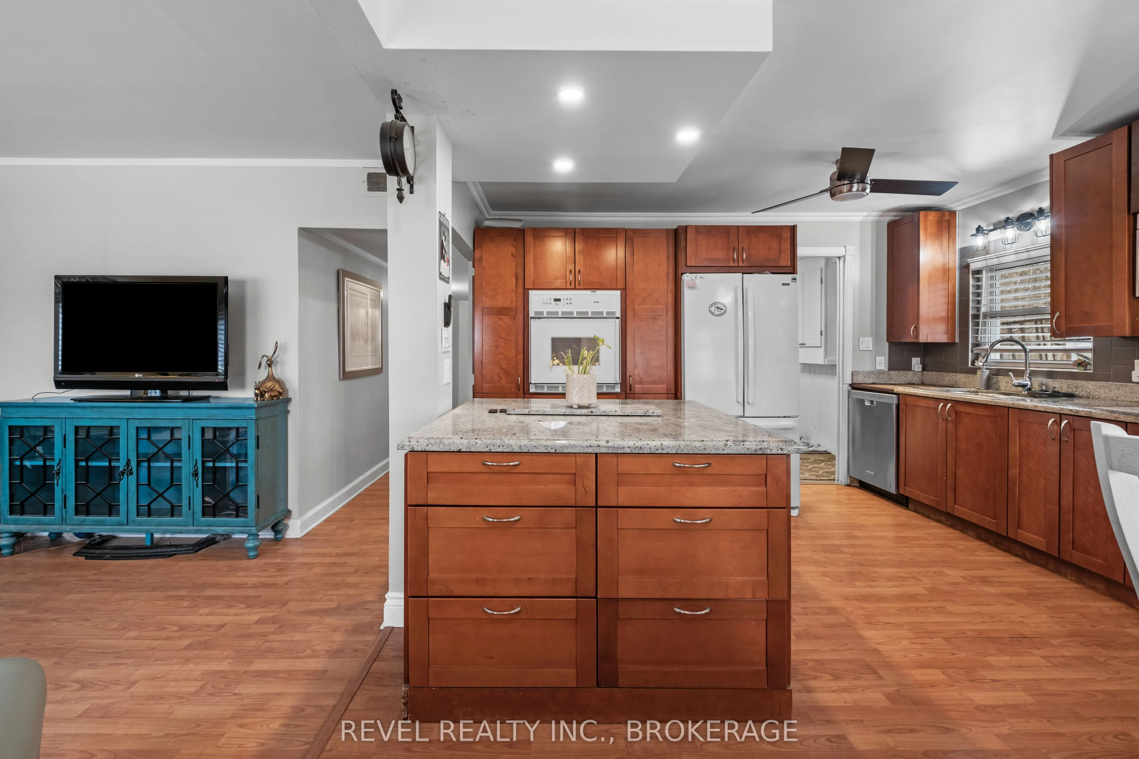 4221 Bath Road