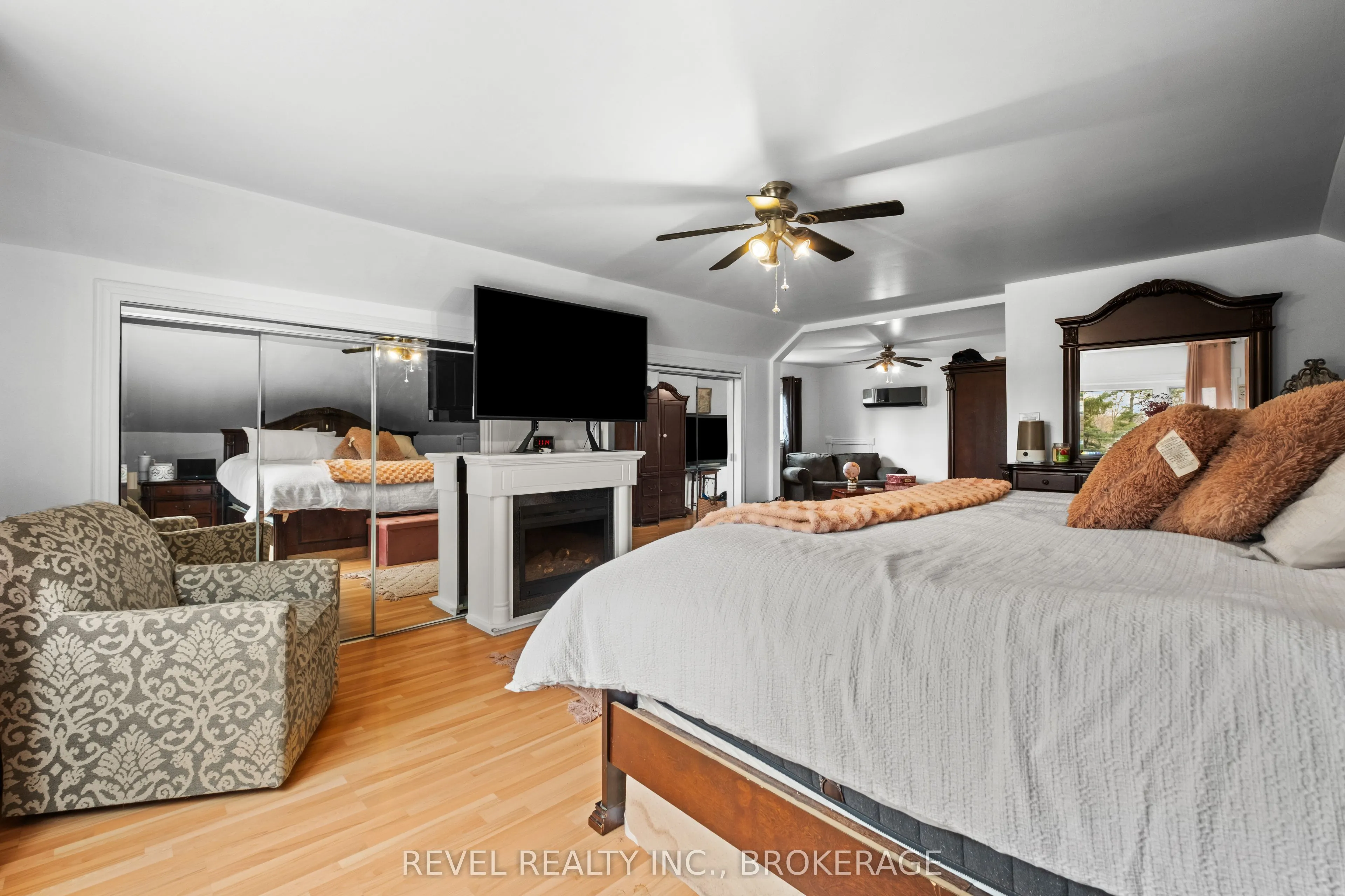 4221 Bath Road