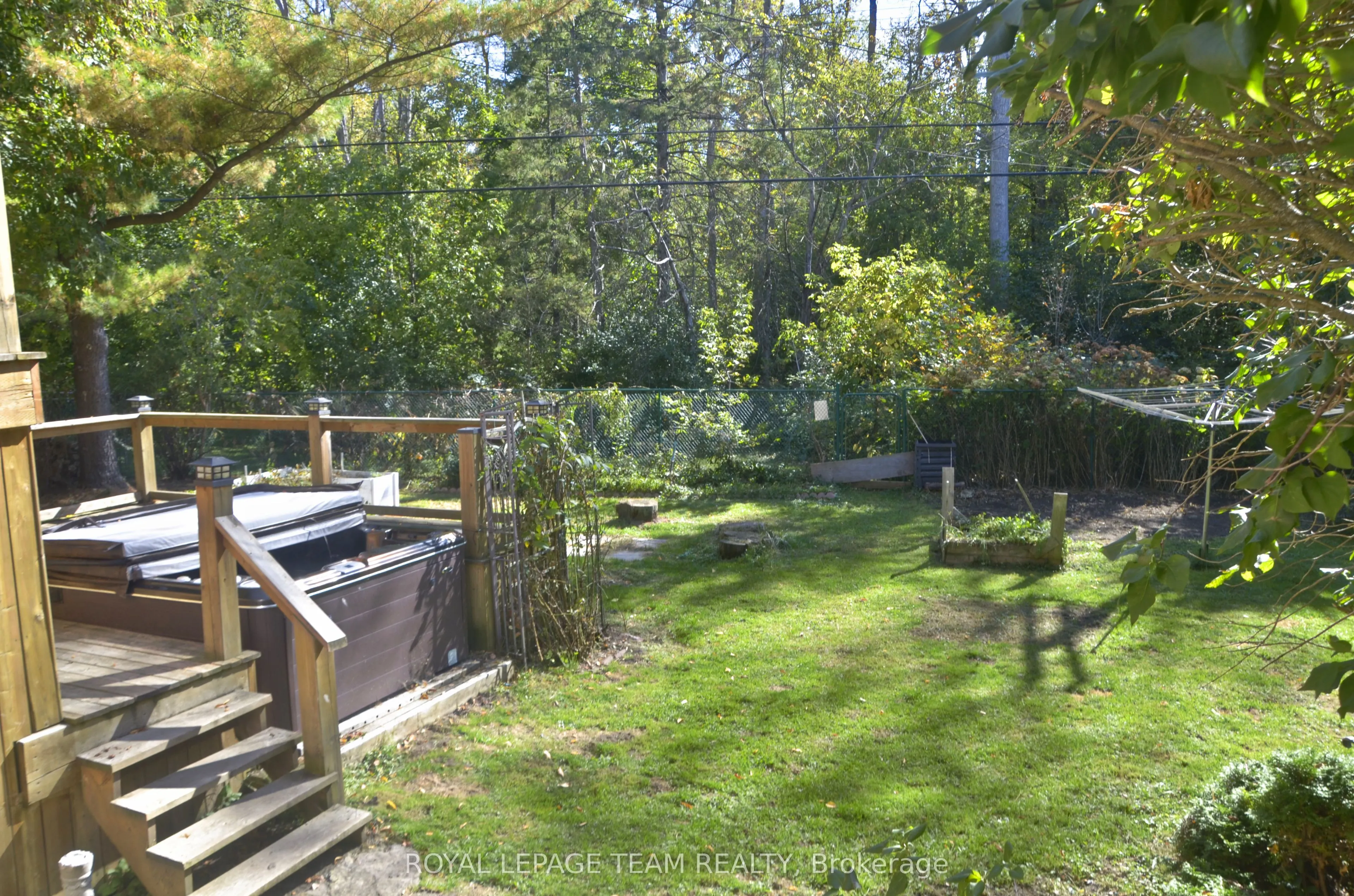 209 Reynolds Drive E