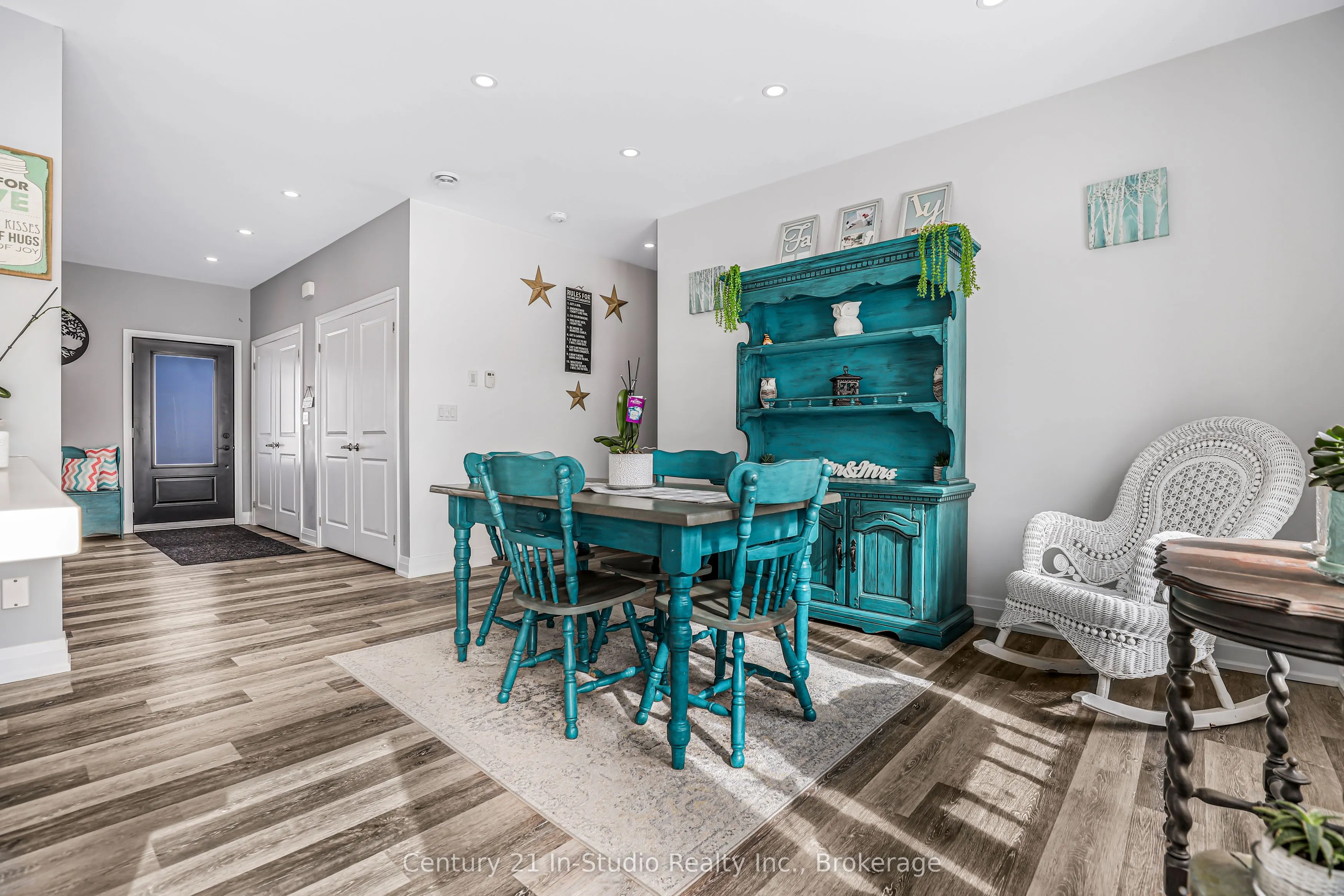 621 Lindsay Road 30 Road
