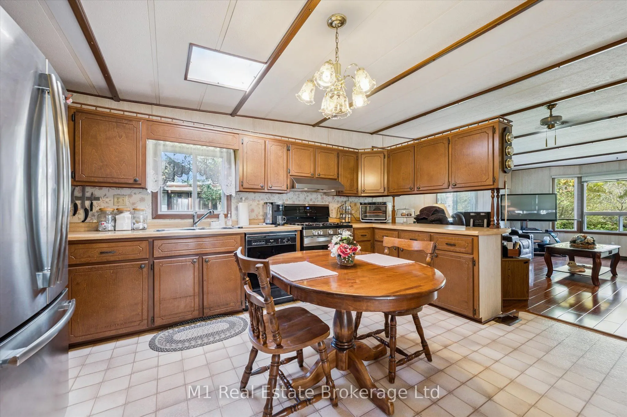 1 Grand Vista Drive