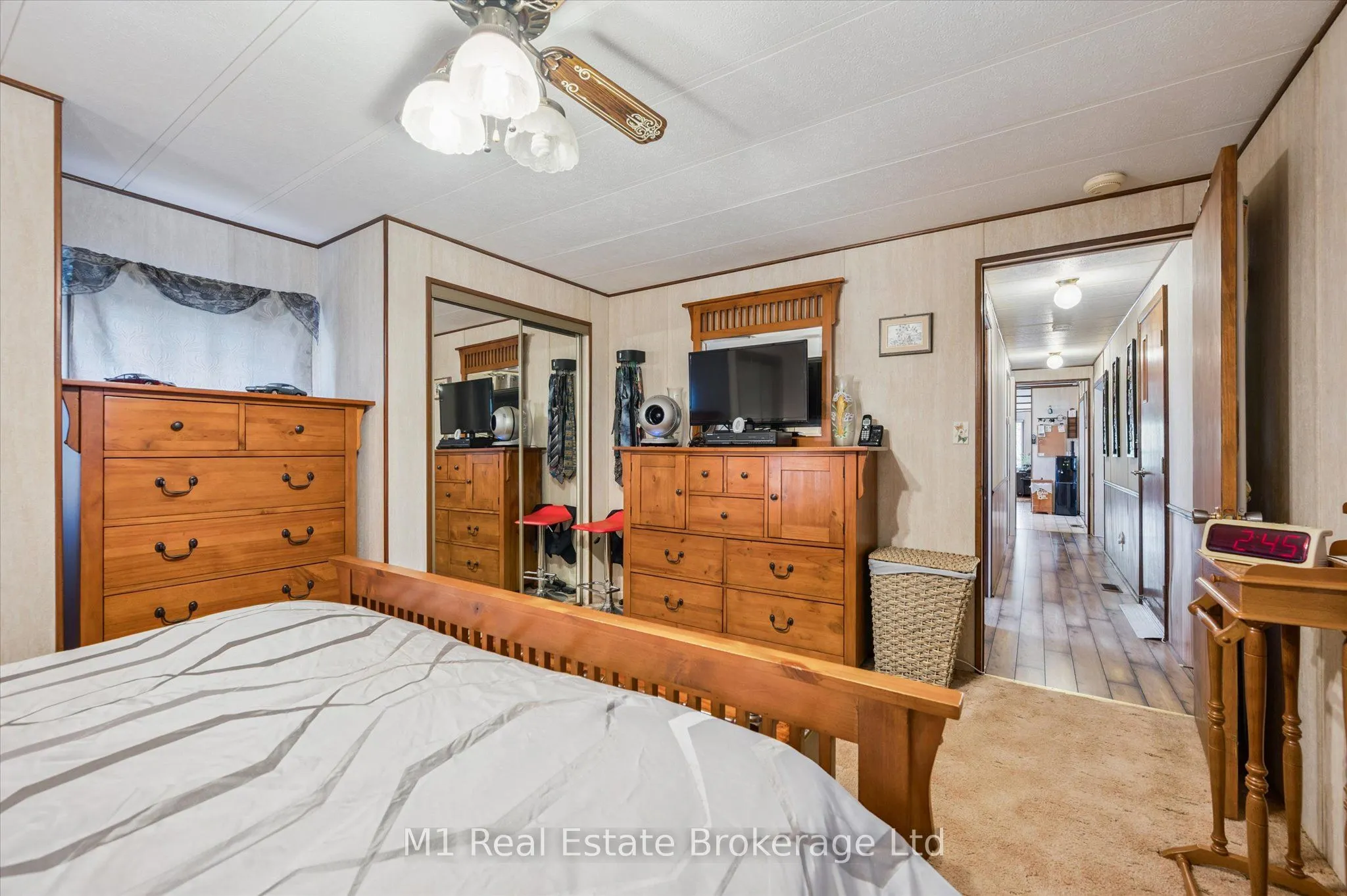 1 Grand Vista Drive