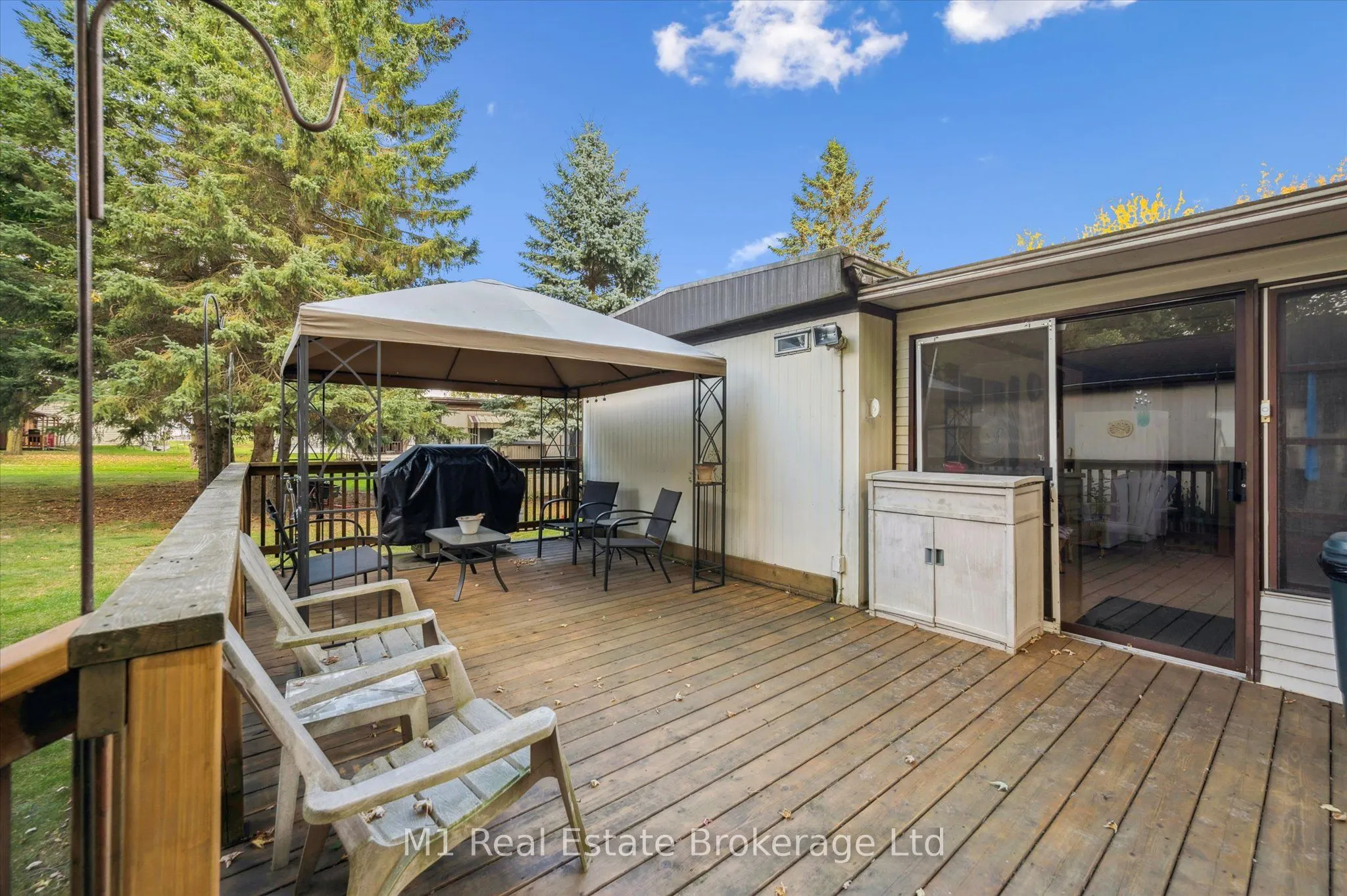 1 Grand Vista Drive