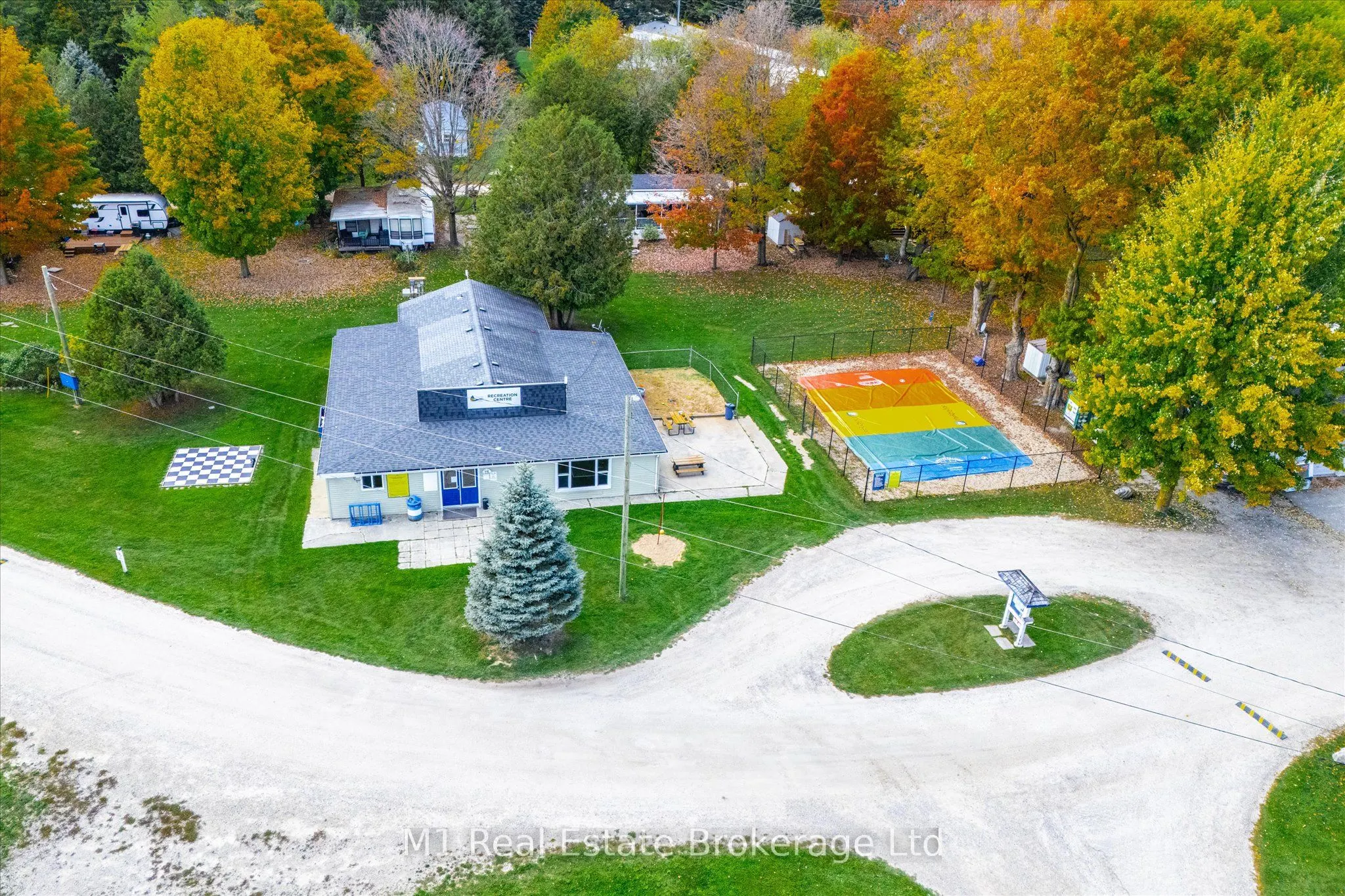 1 Grand Vista Drive