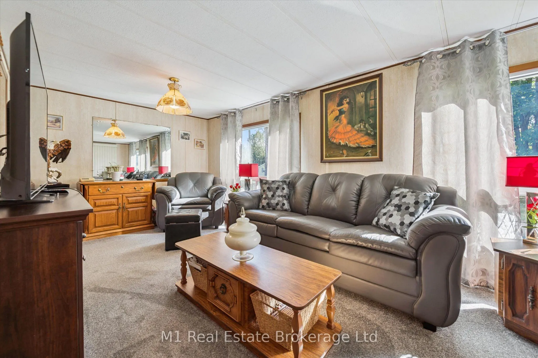 1 Grand Vista Drive