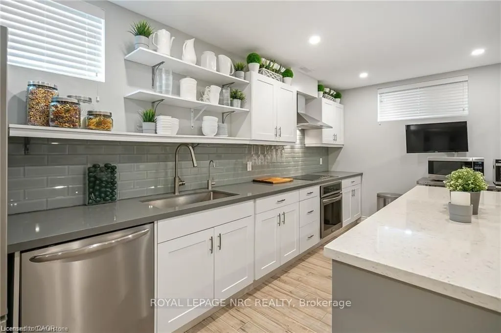 48 Casablanca Boulevard S