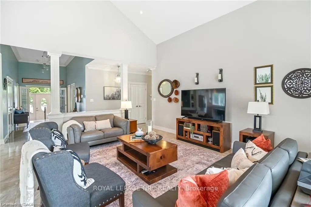 48 Casablanca Boulevard S