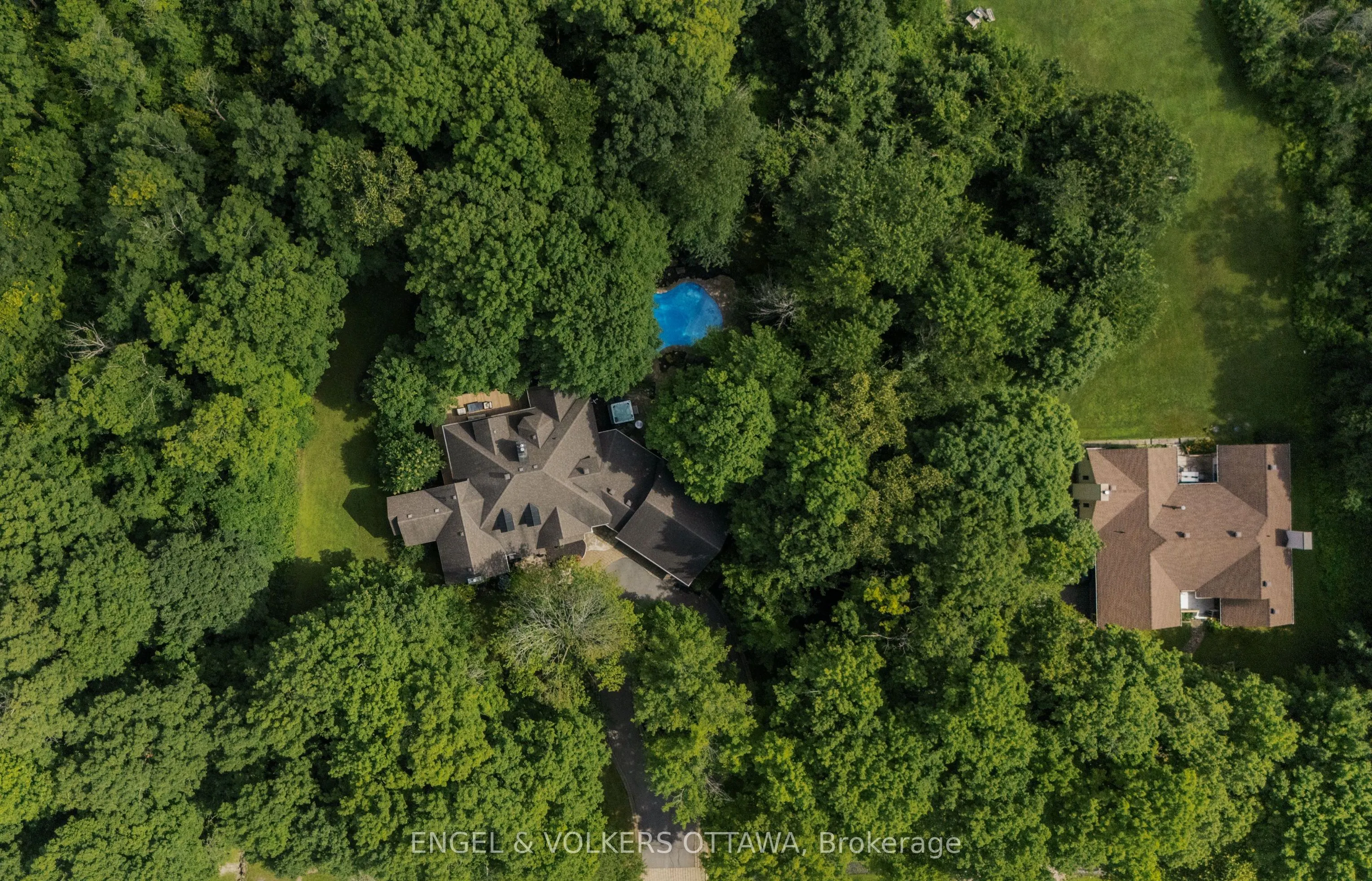 1412 HOUSTON Crescent