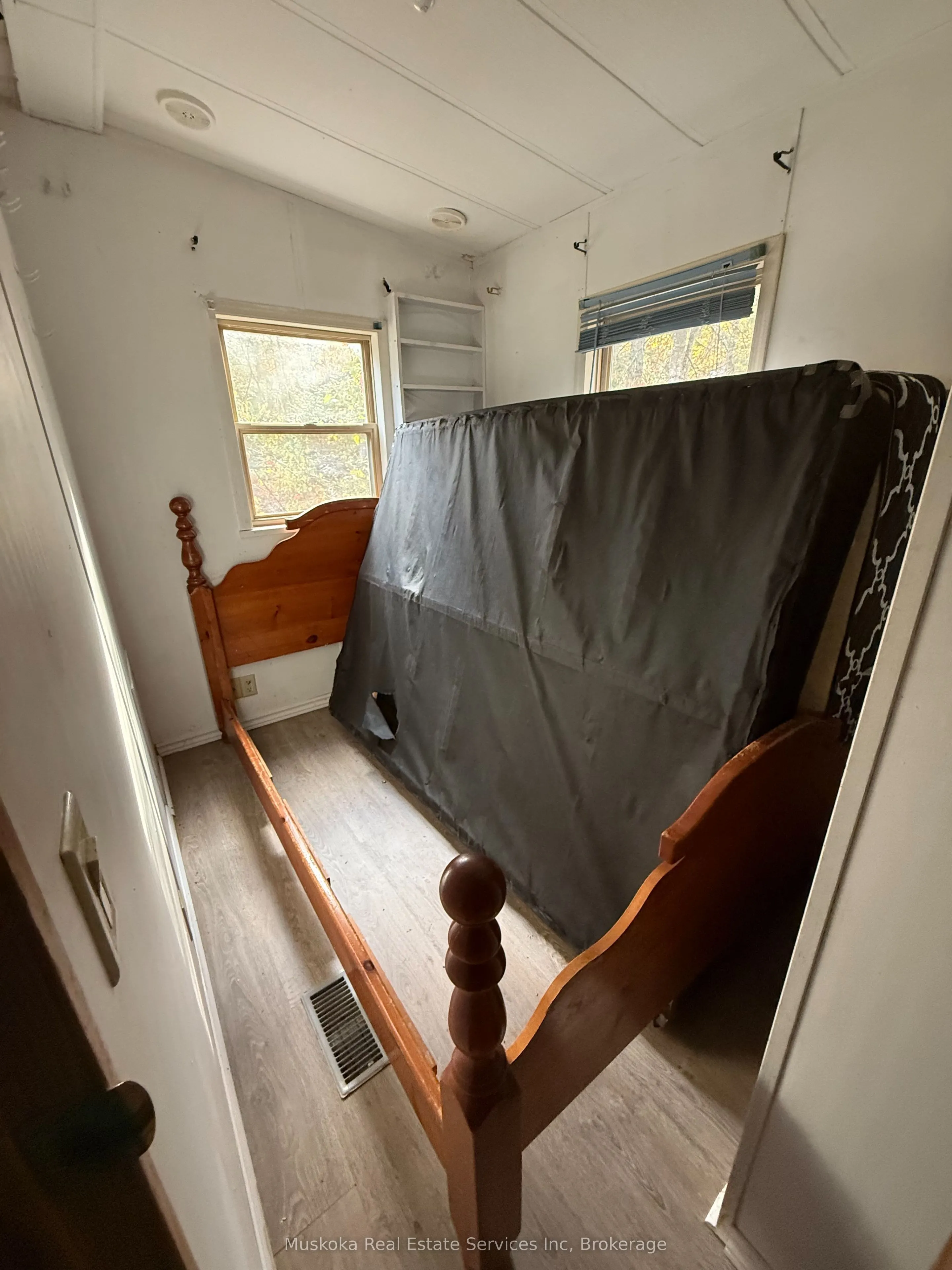 1088 MERKLEY Road