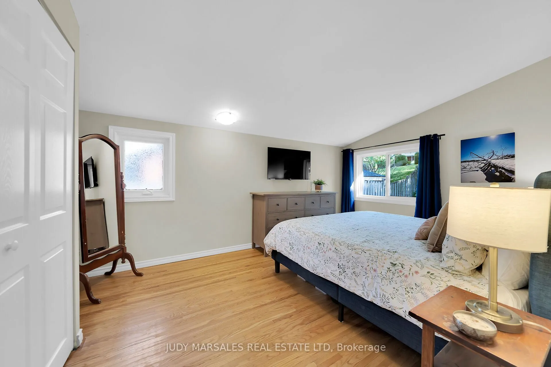 28 Pleasant Avenue