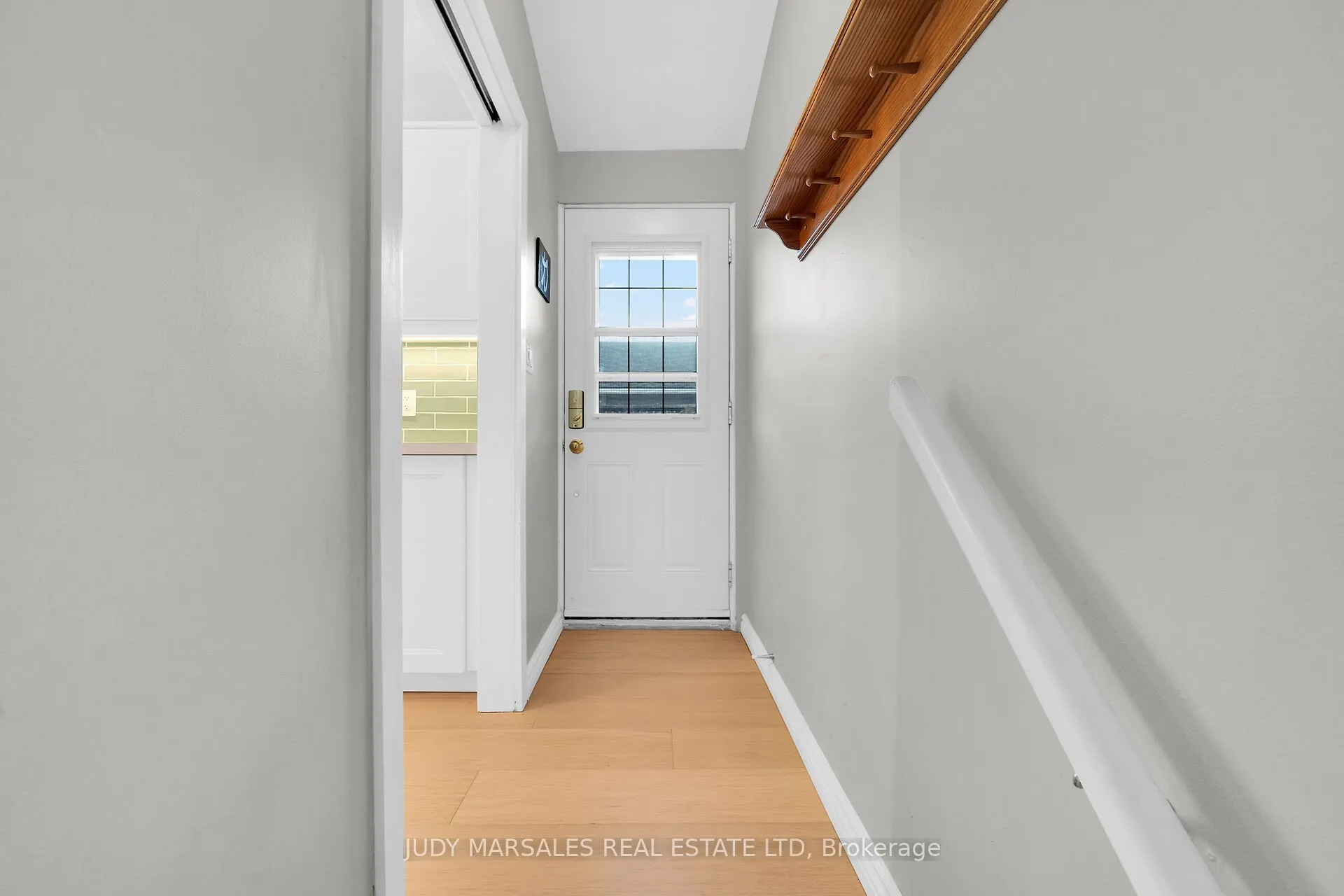 28 Pleasant Avenue