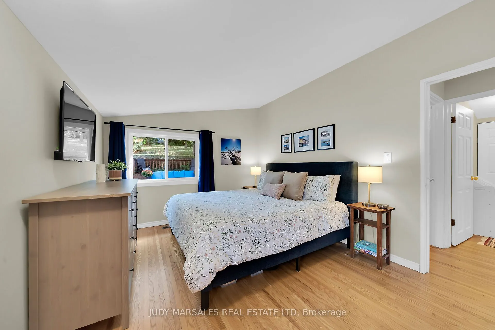 28 Pleasant Avenue