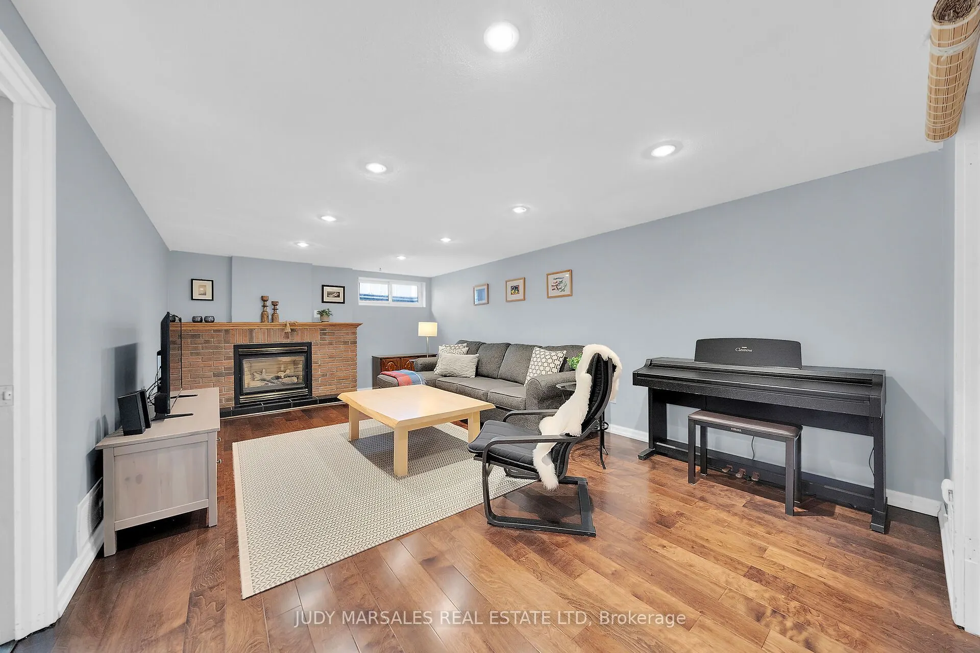 28 Pleasant Avenue