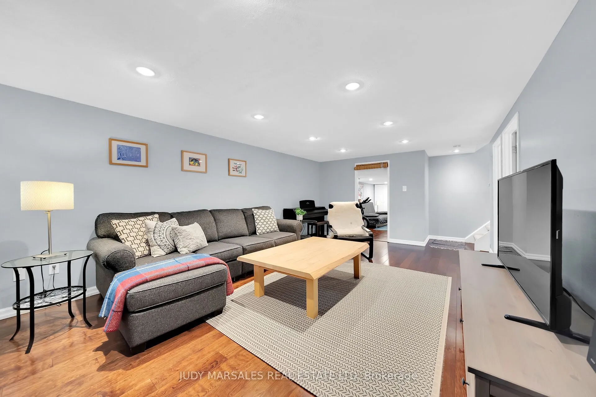28 Pleasant Avenue