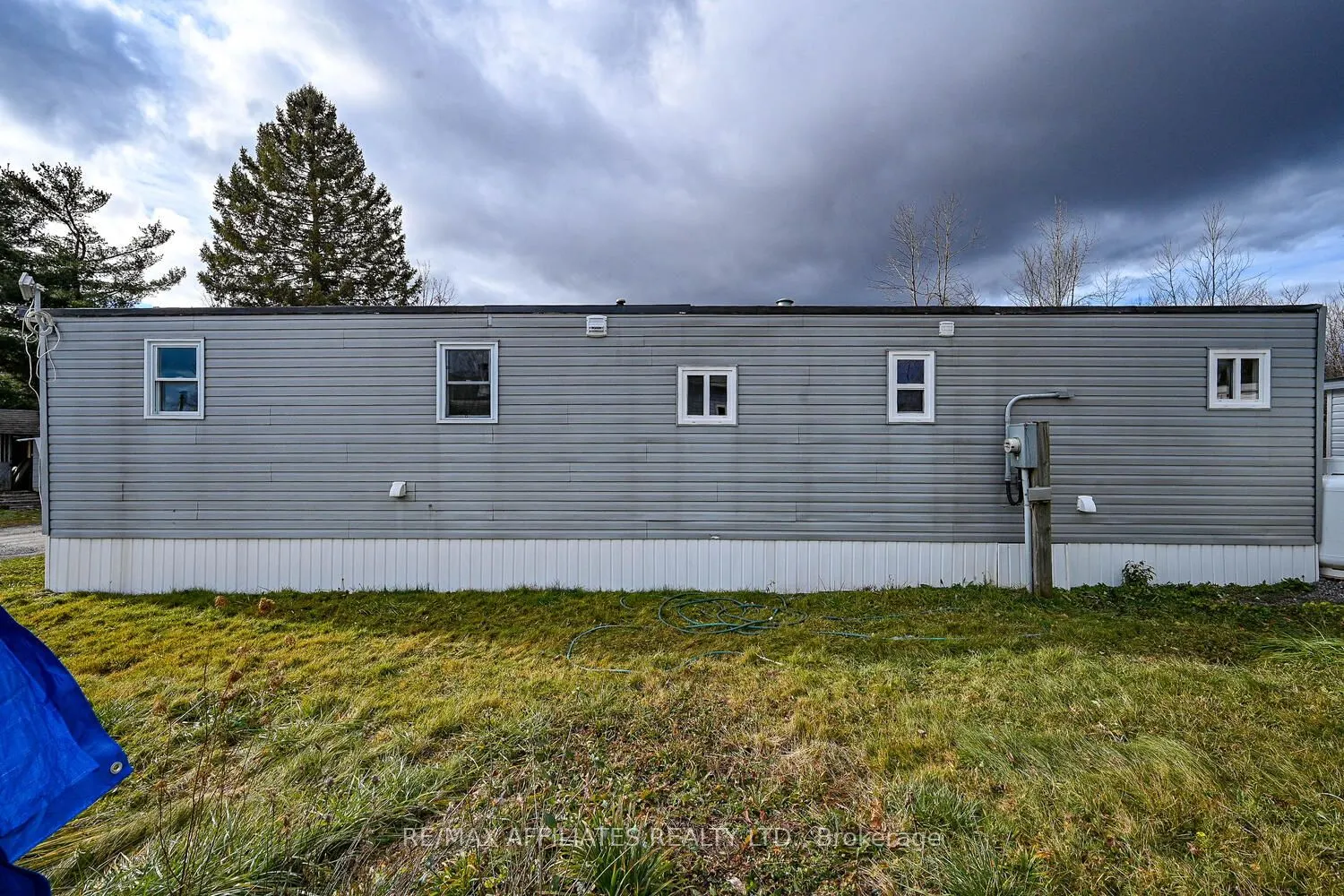 418 NICOLE Street