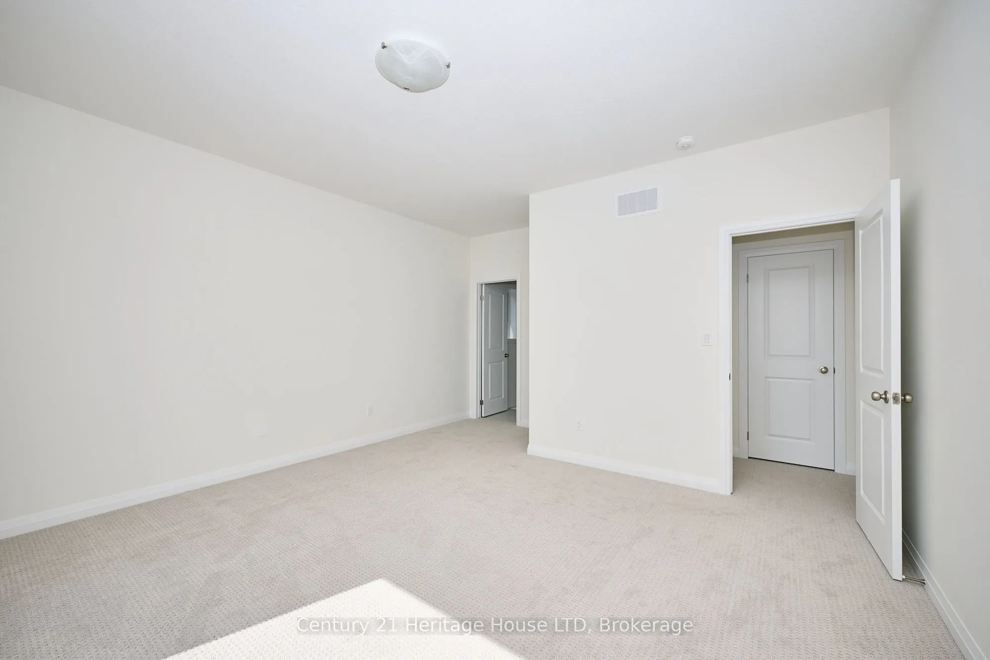 407 Louisa Street