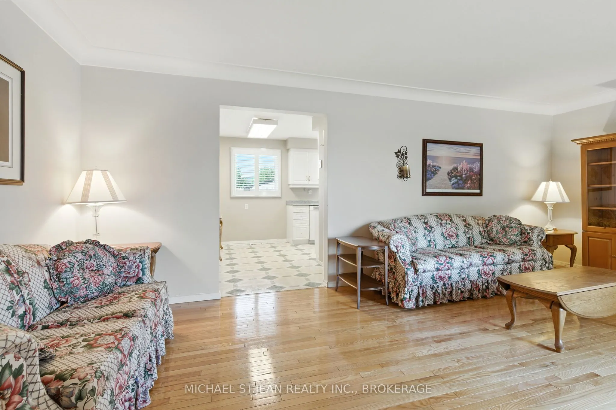 97 Kenora Avenue