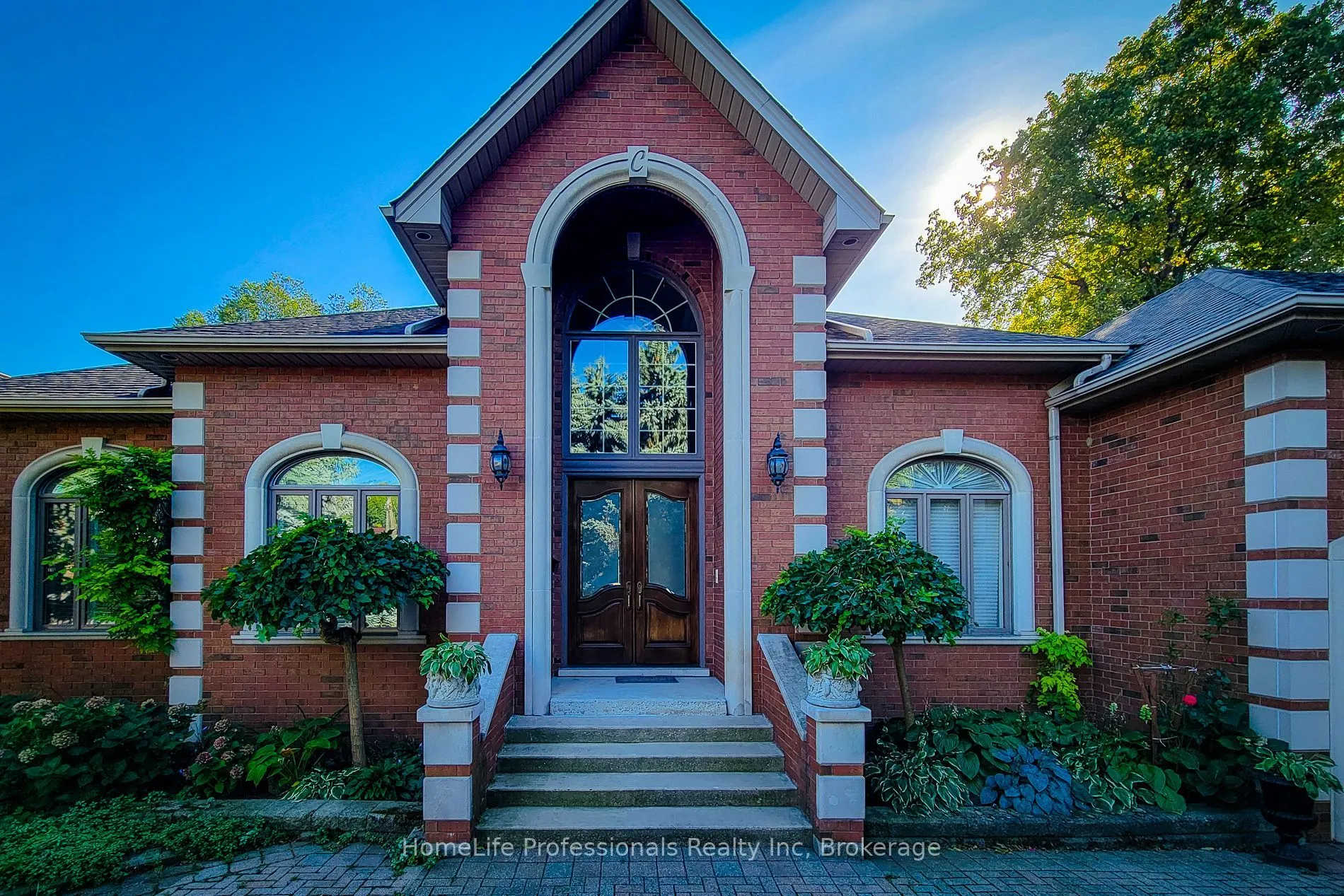 499 Scenic Drive
