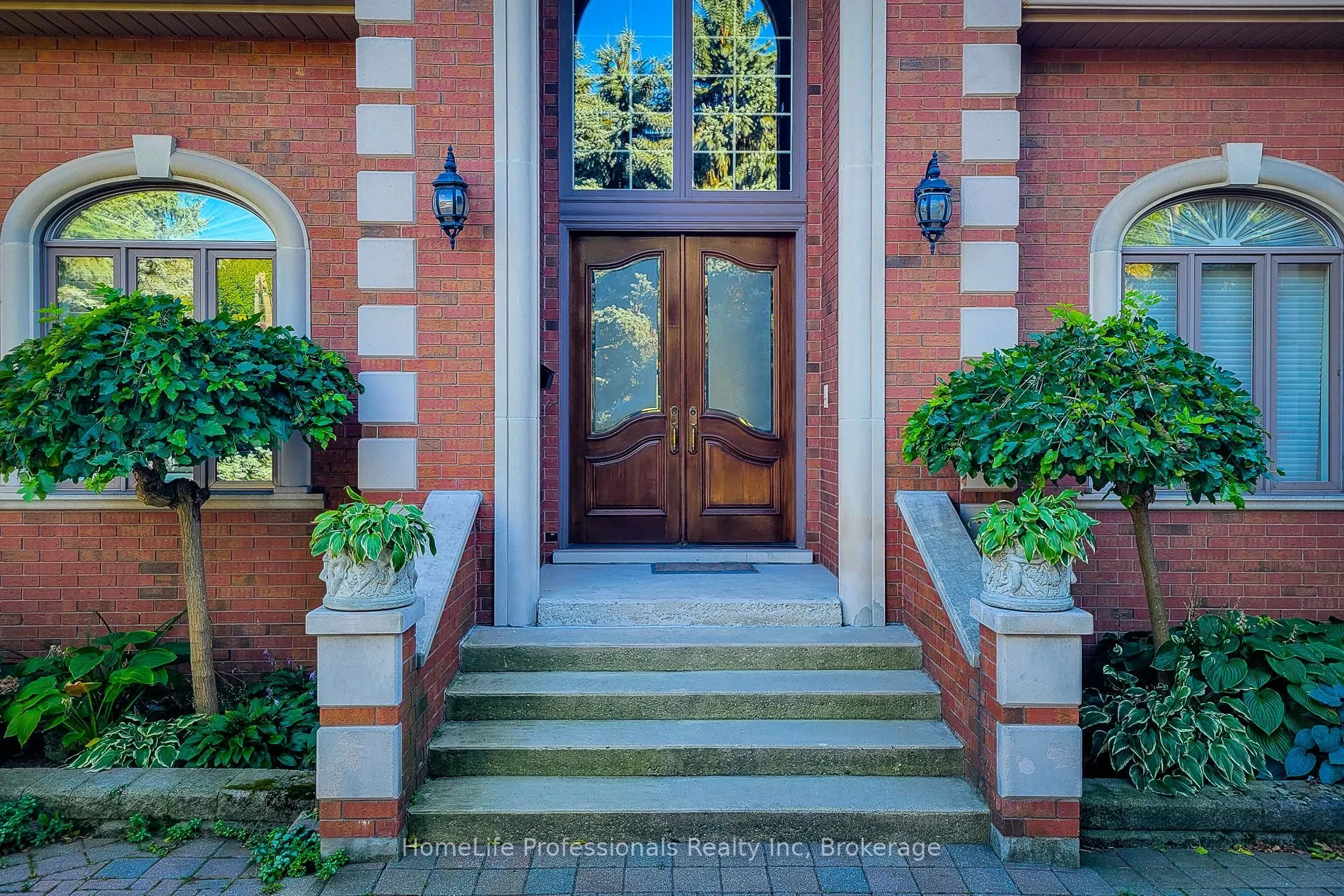 499 Scenic Drive