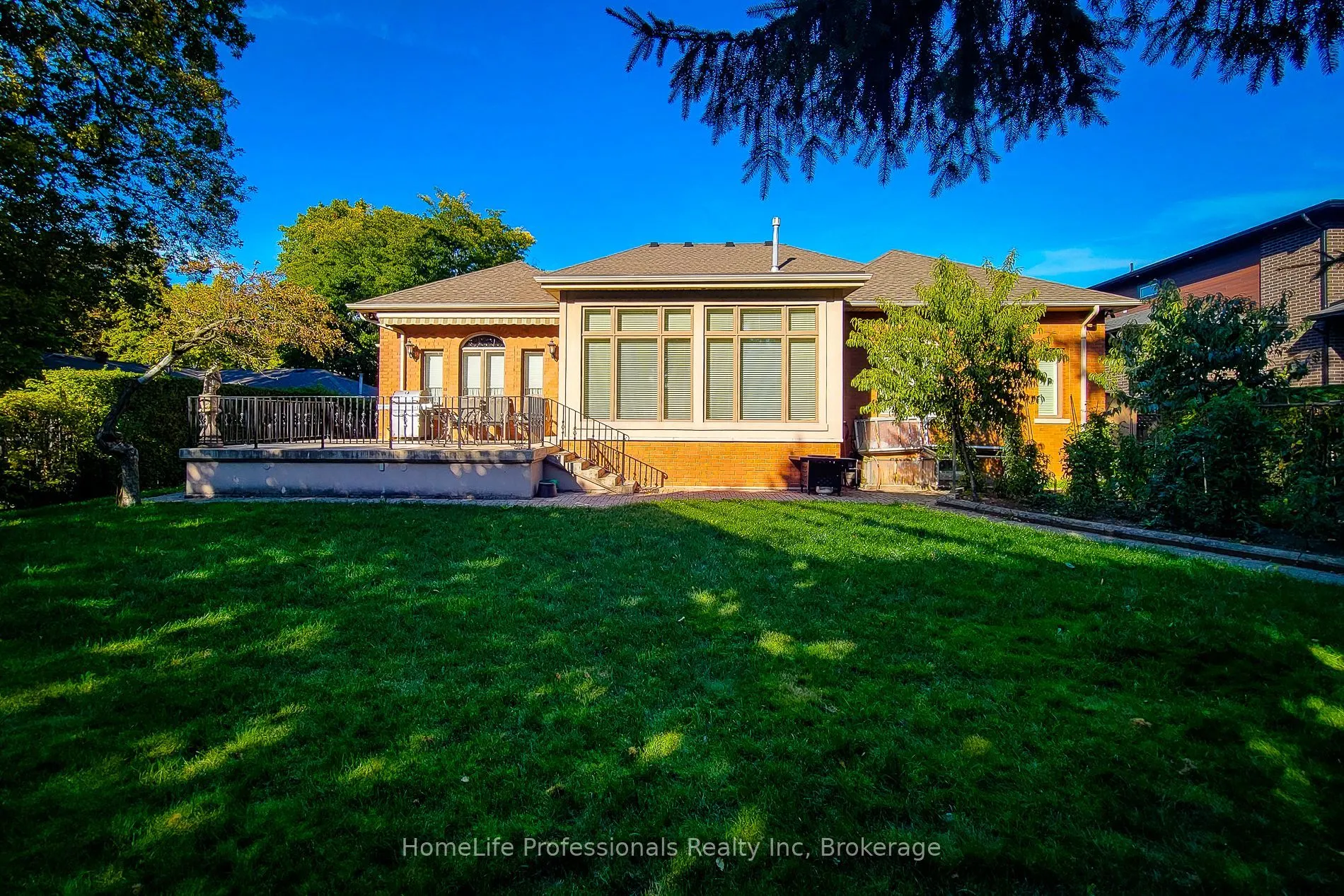 499 Scenic Drive