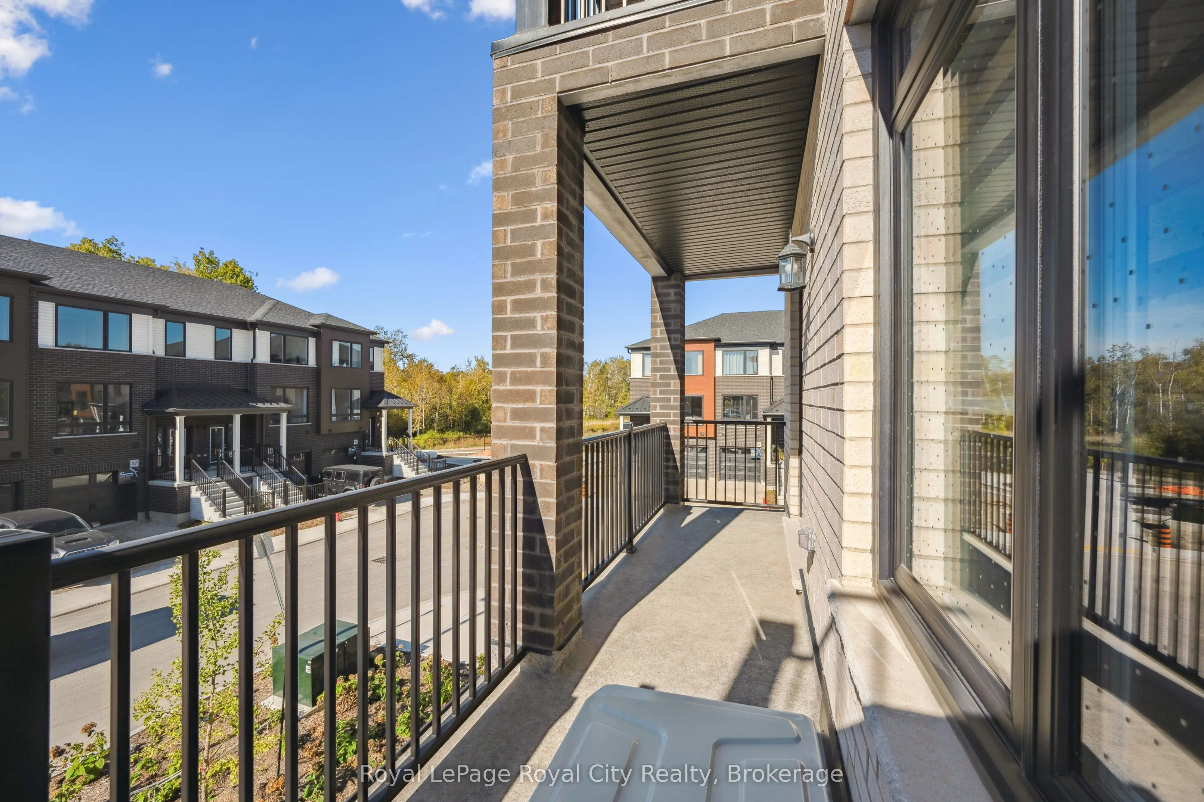 24 Arabella Drive, #24