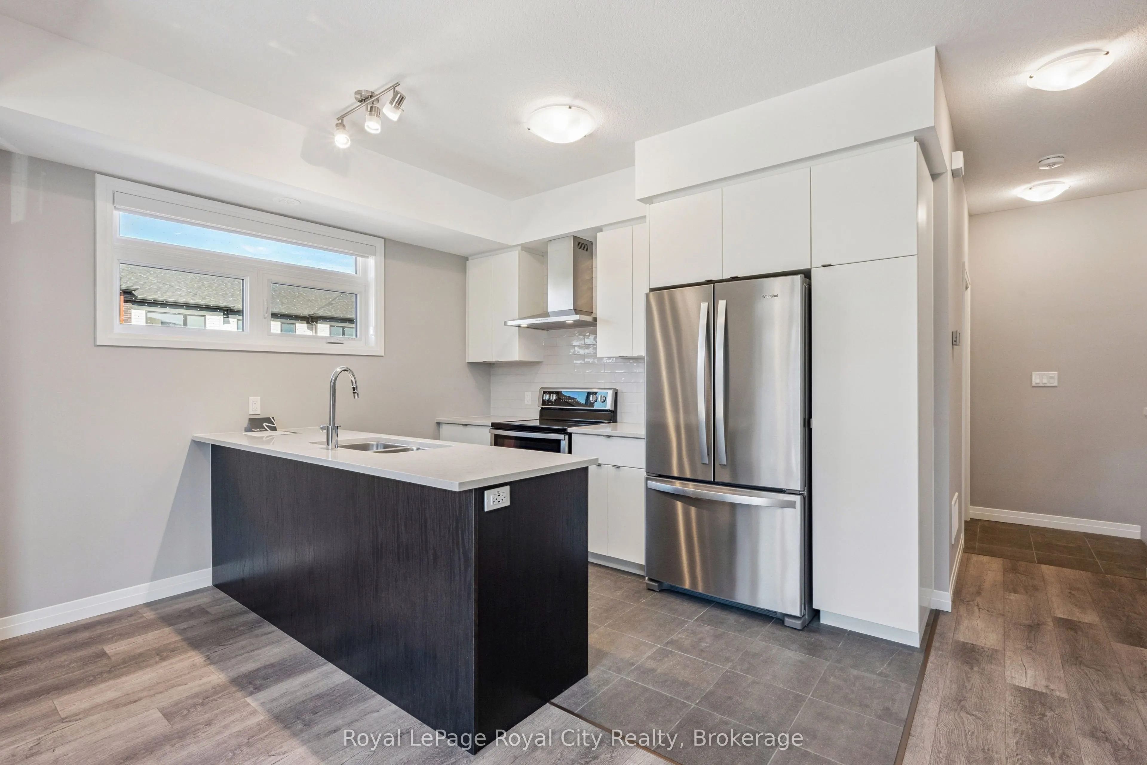 24 Arabella Drive, #24