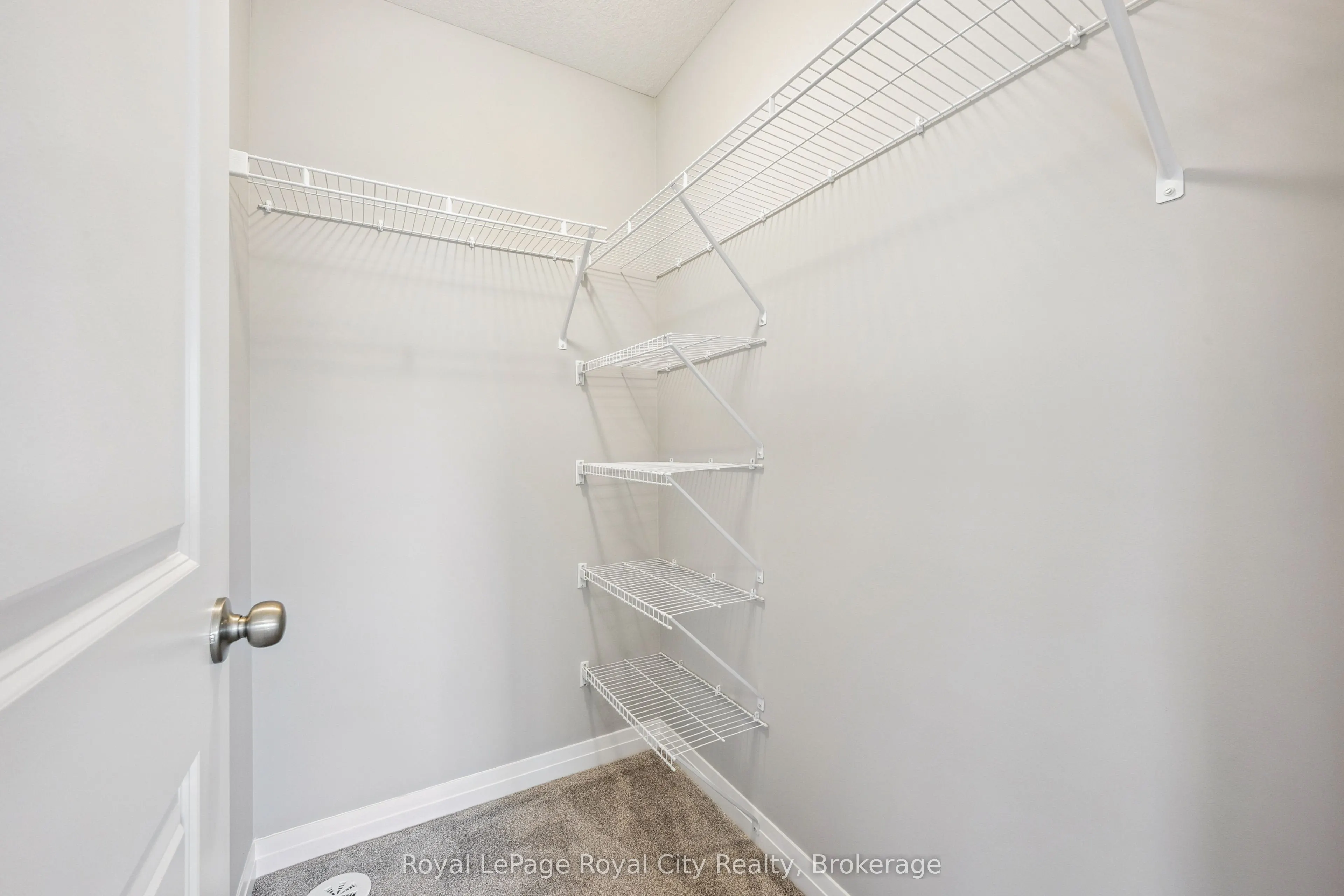 24 Arabella Drive, #24