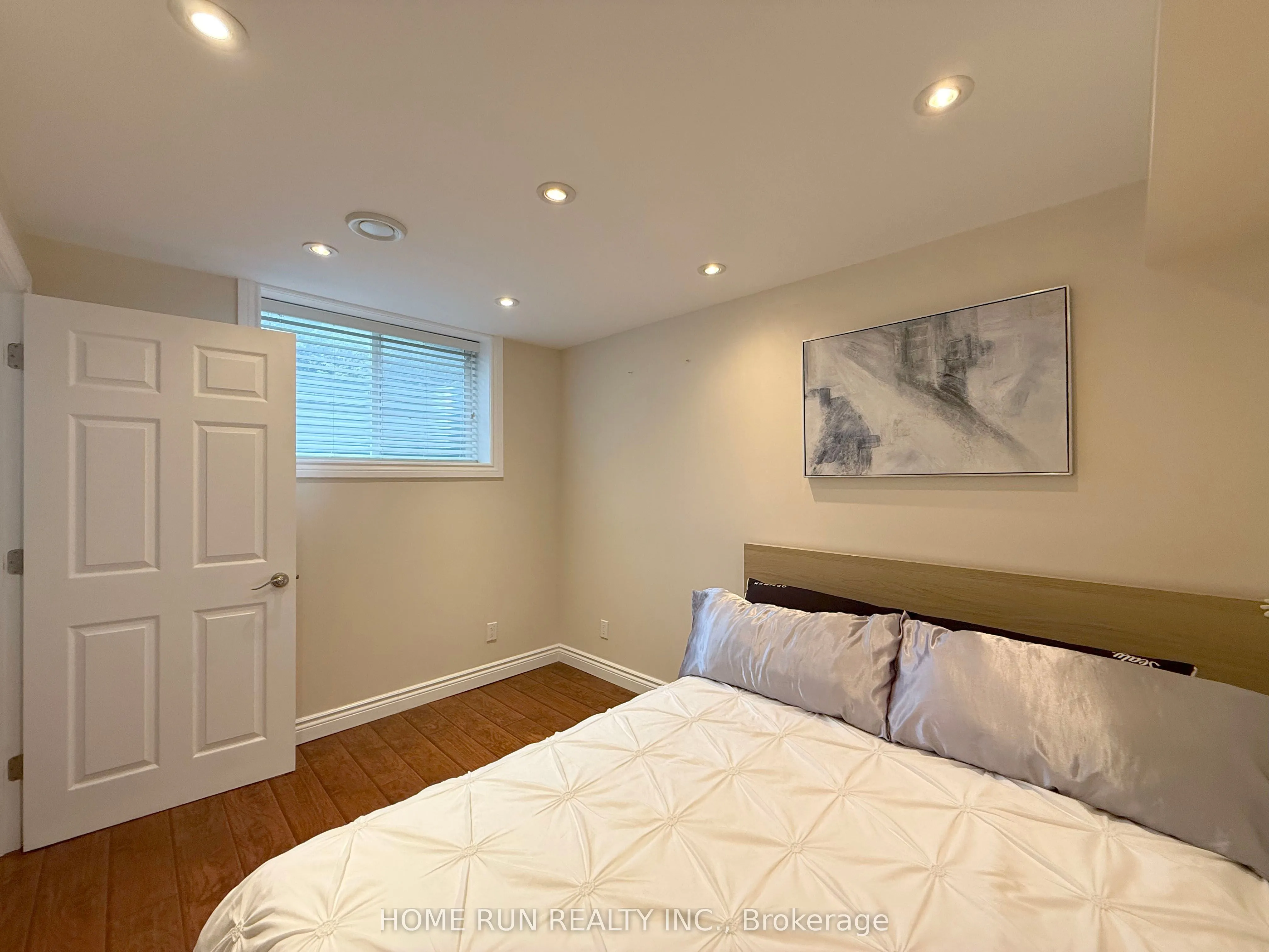 49 Deerfox Drive