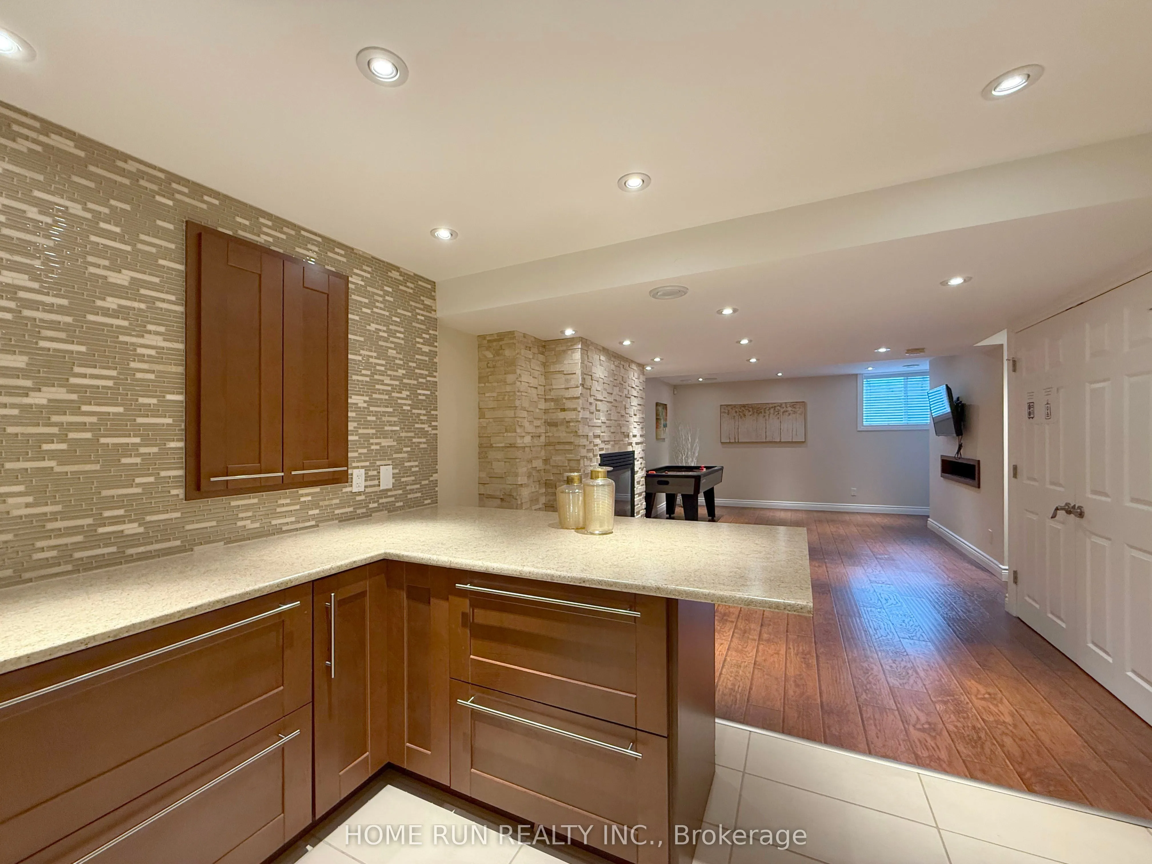 49 Deerfox Drive