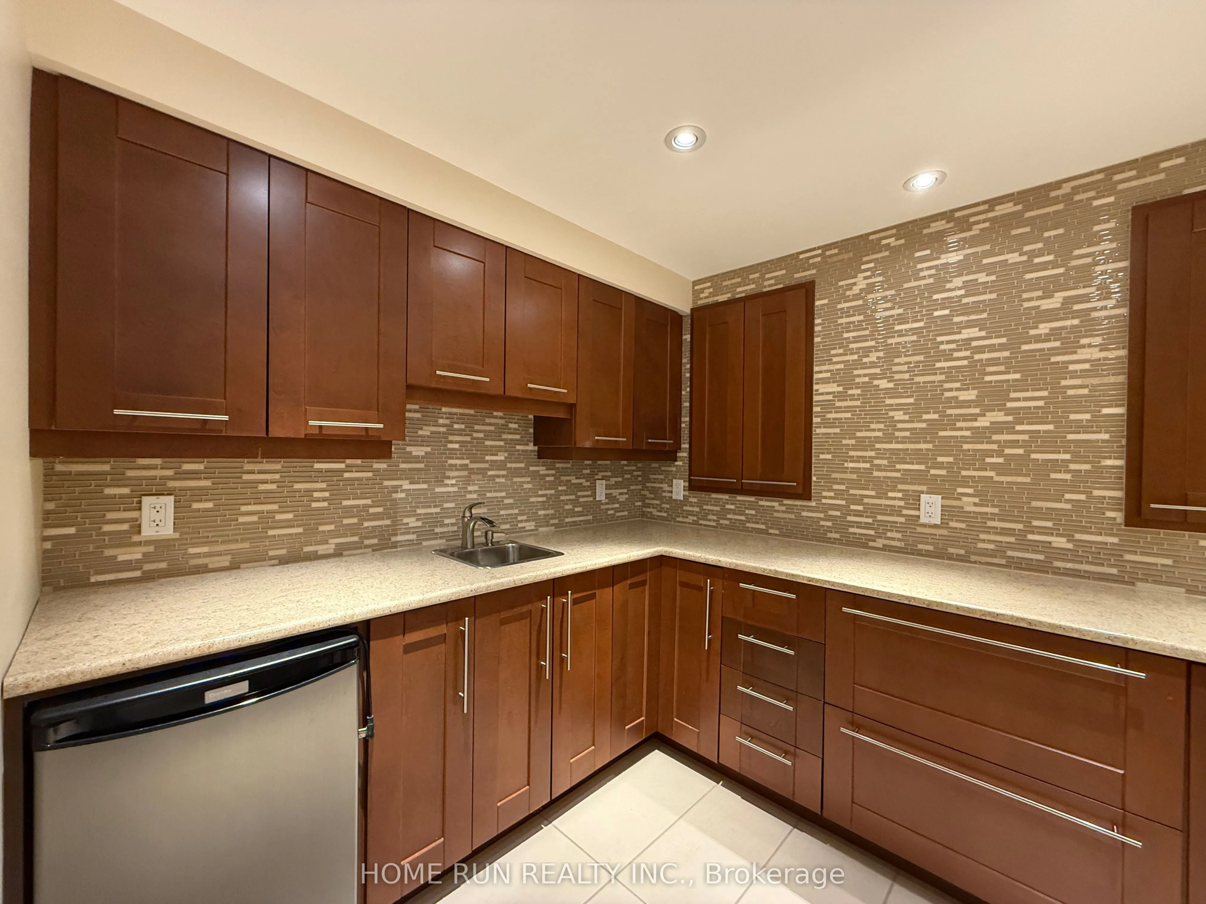 49 Deerfox Drive