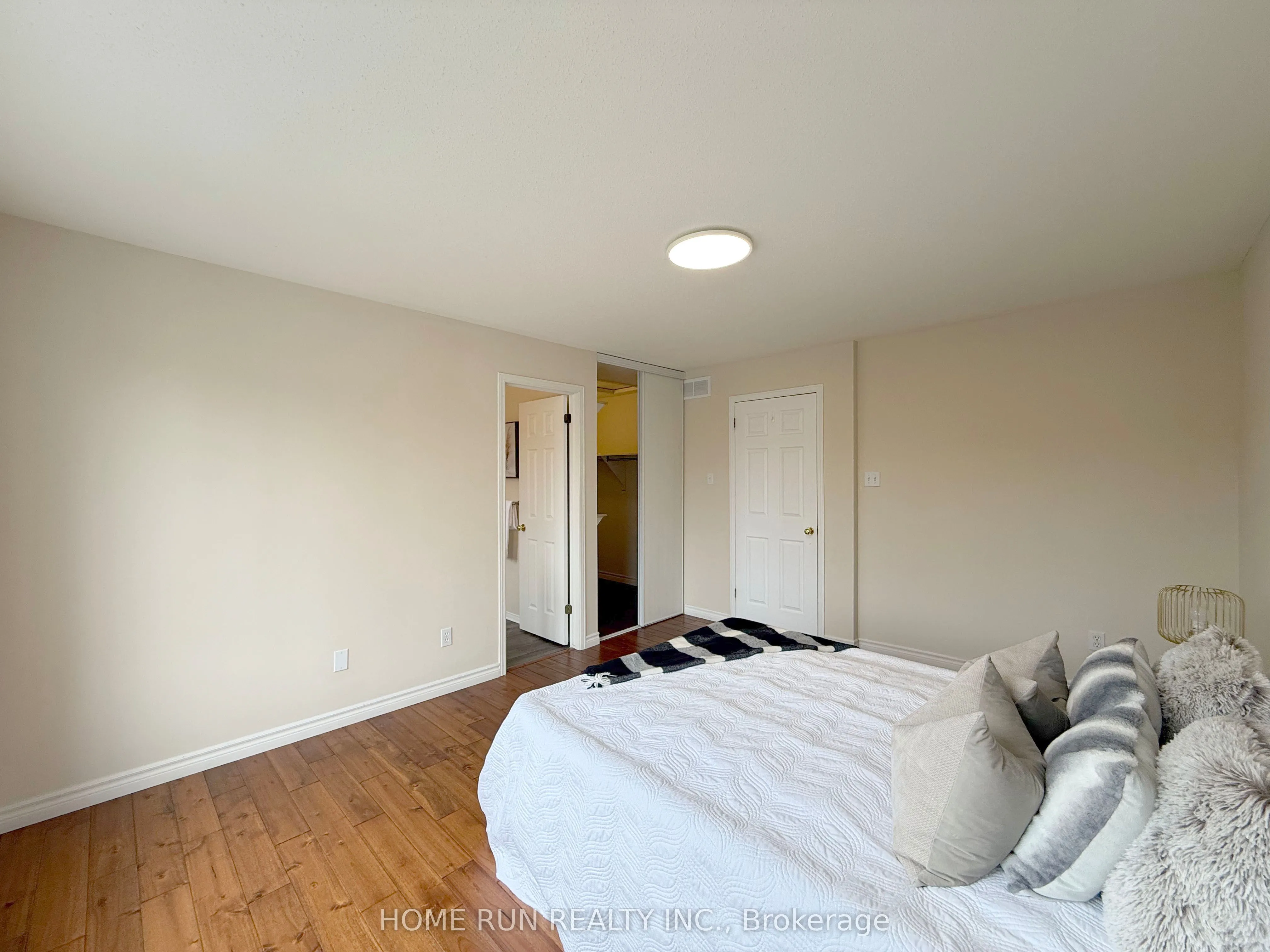 49 Deerfox Drive