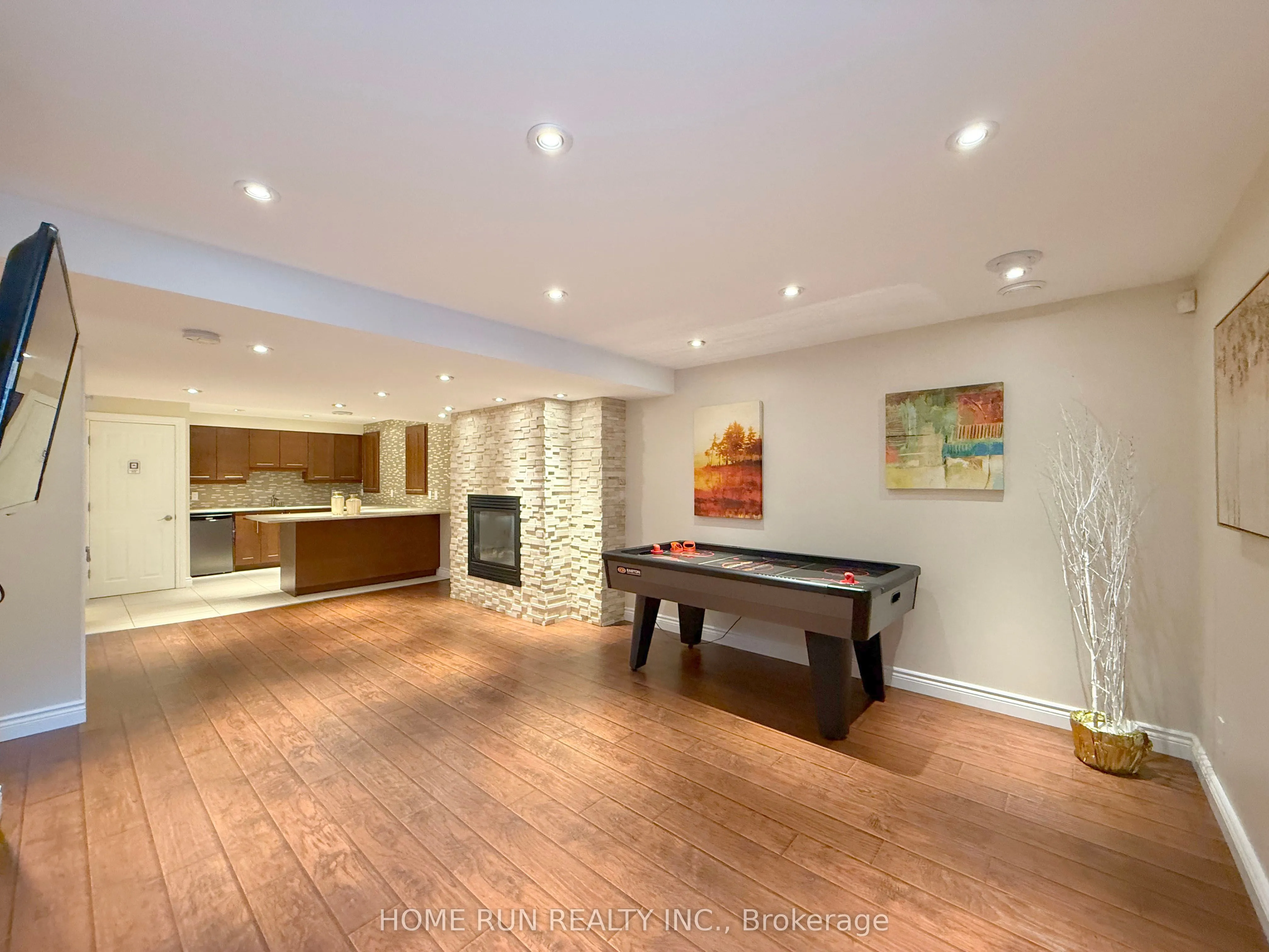 49 Deerfox Drive