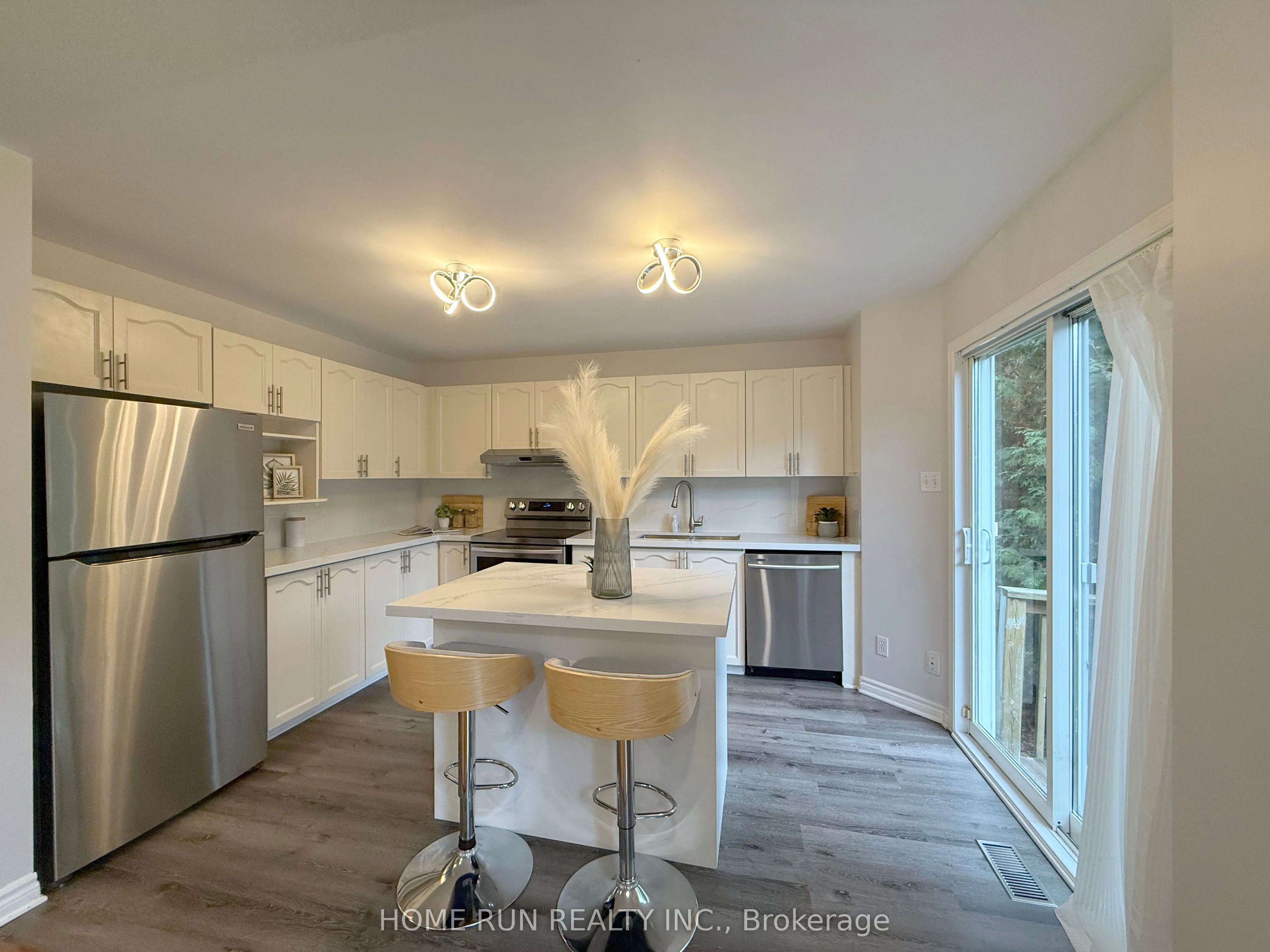 49 Deerfox Drive
