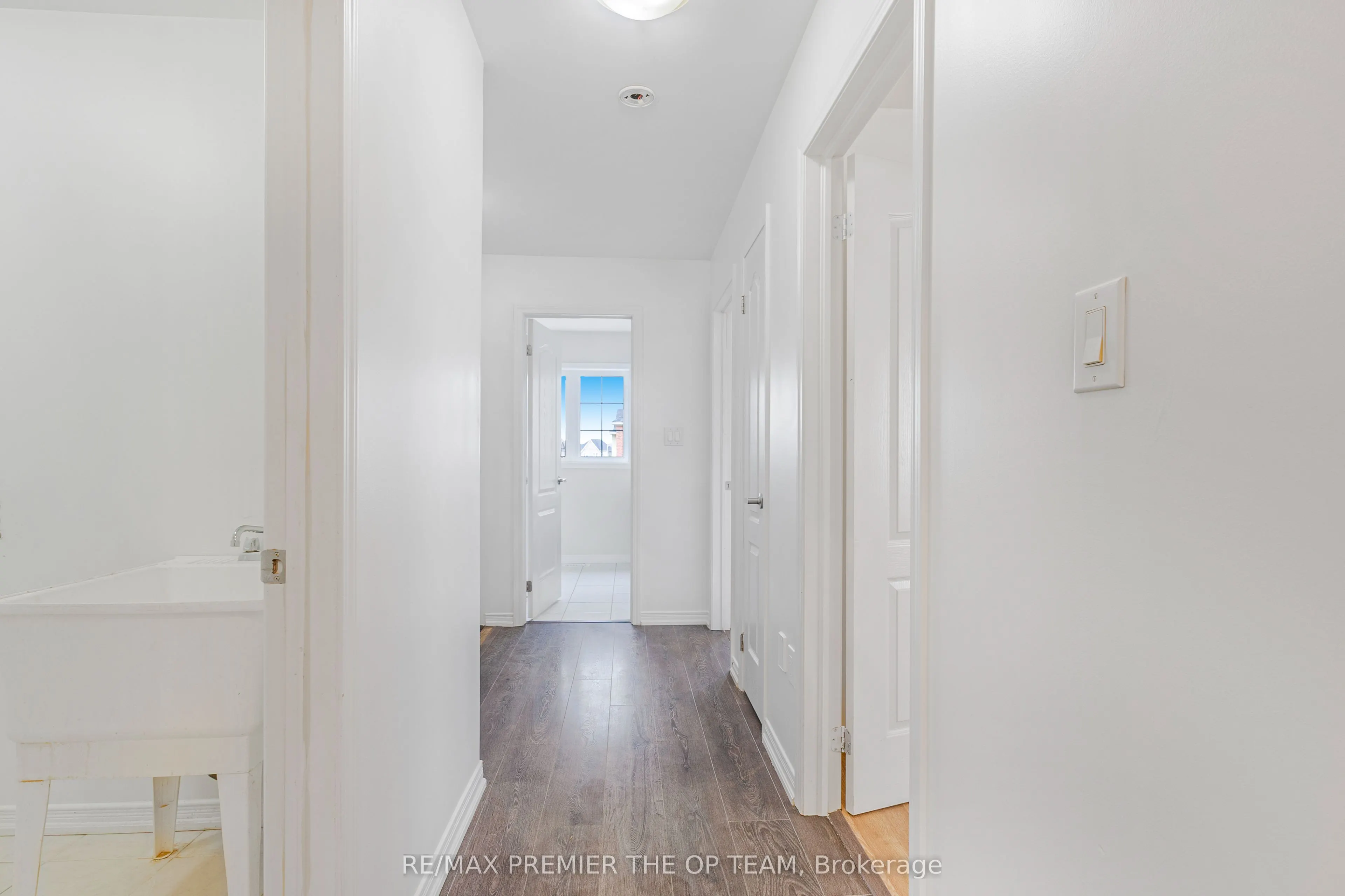 220 Esther Crescent
