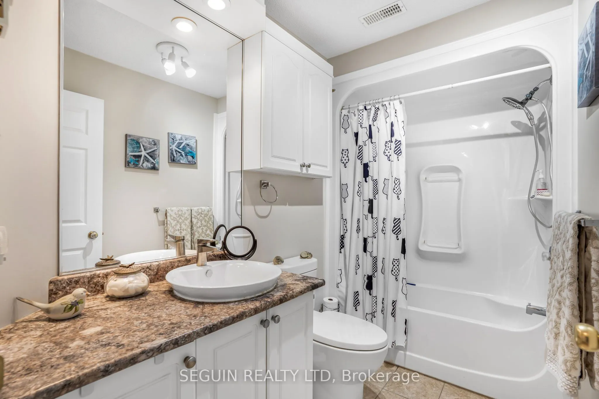 1505 Clement Street, #211