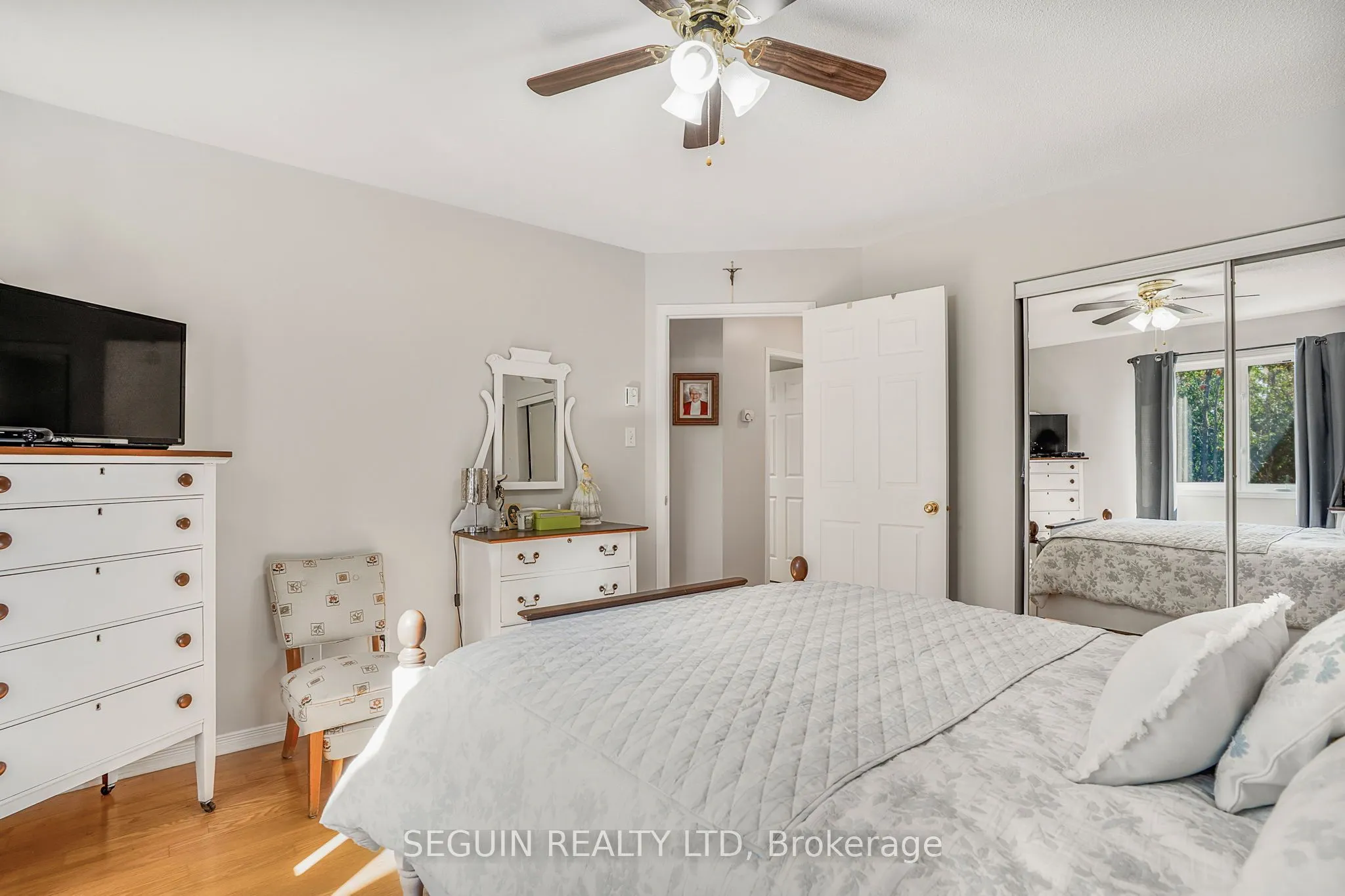 1505 Clement Street, #211