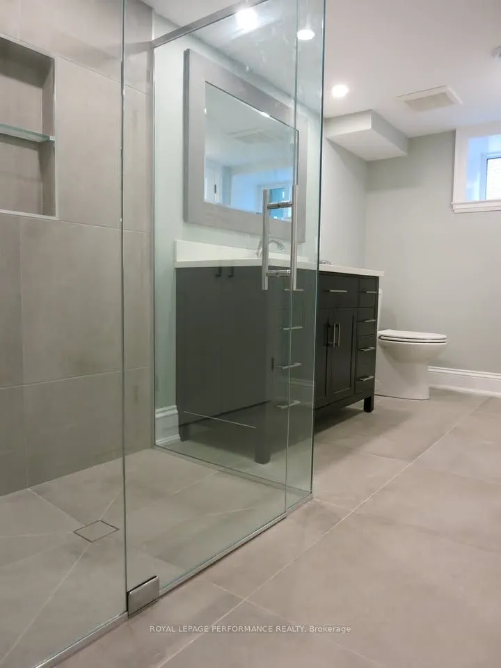 21 Monk Street, #1