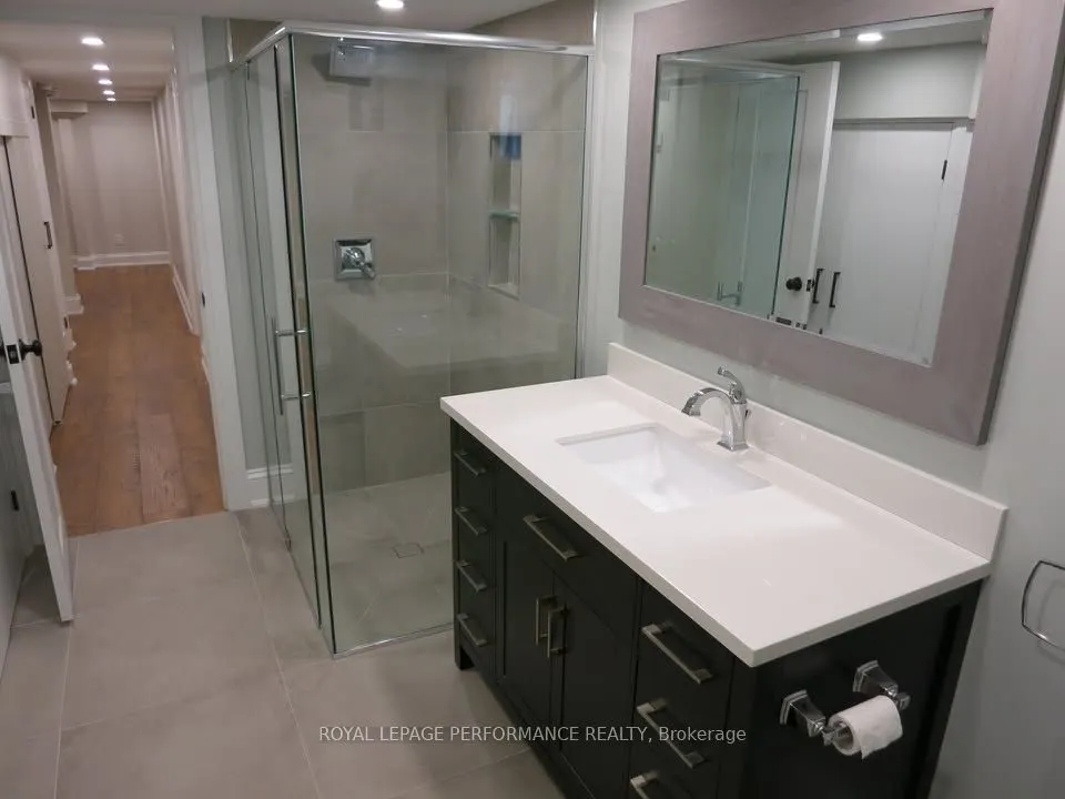 21 Monk Street, #1