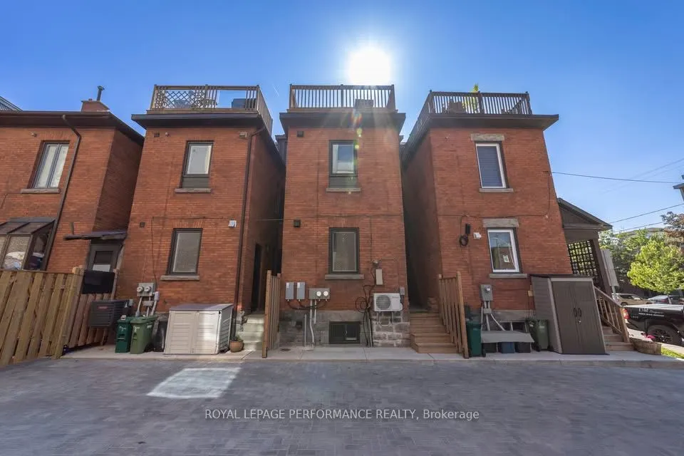 21 Monk Street, #1