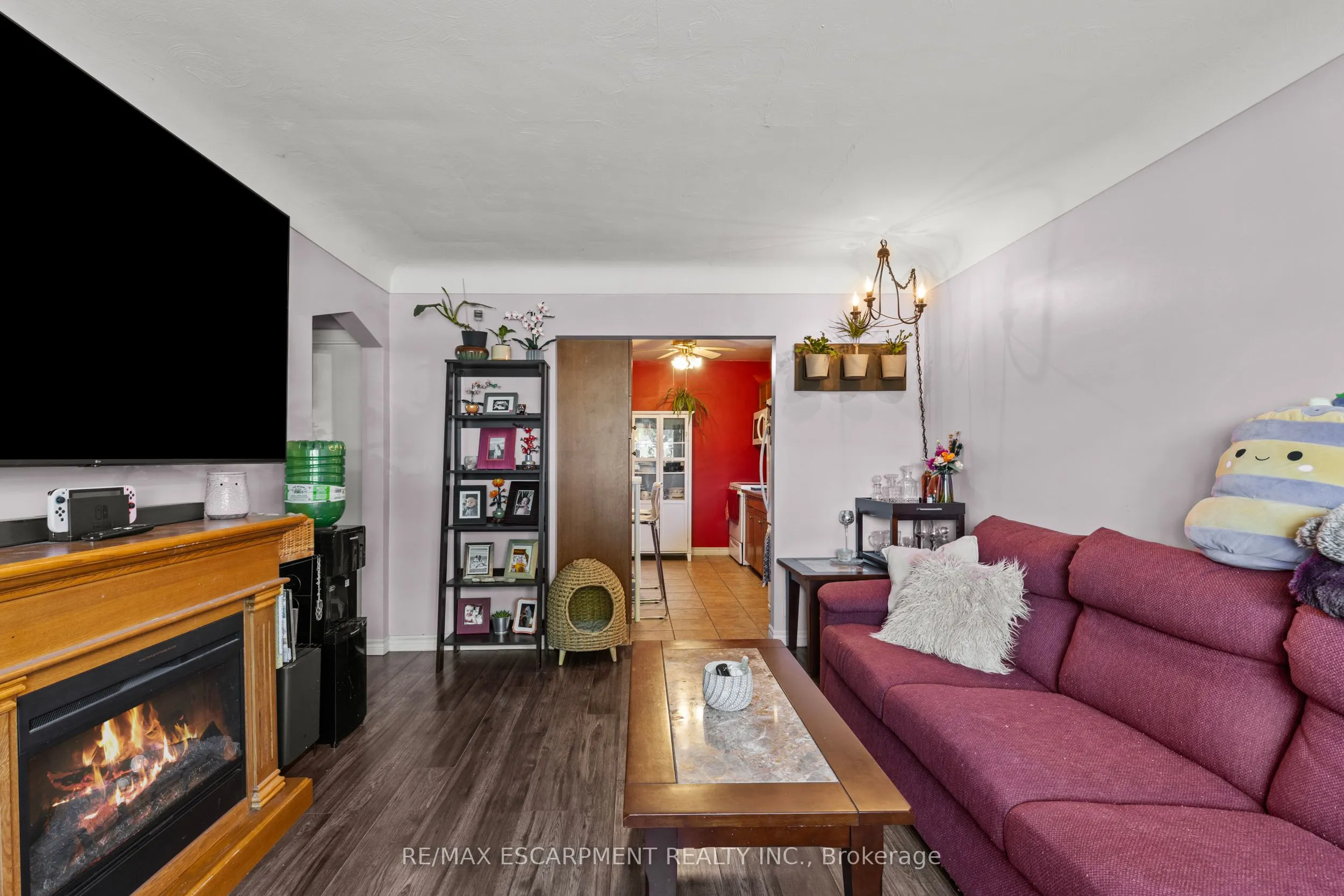 147 Summerhill Avenue