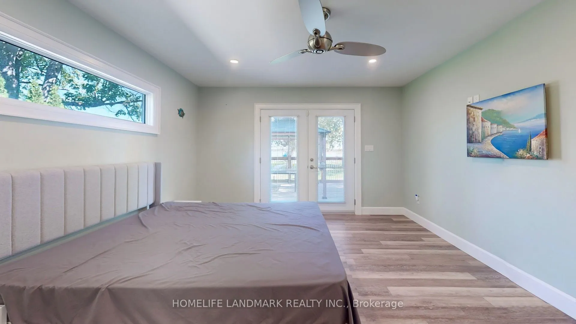 208 Lakeshore Drive