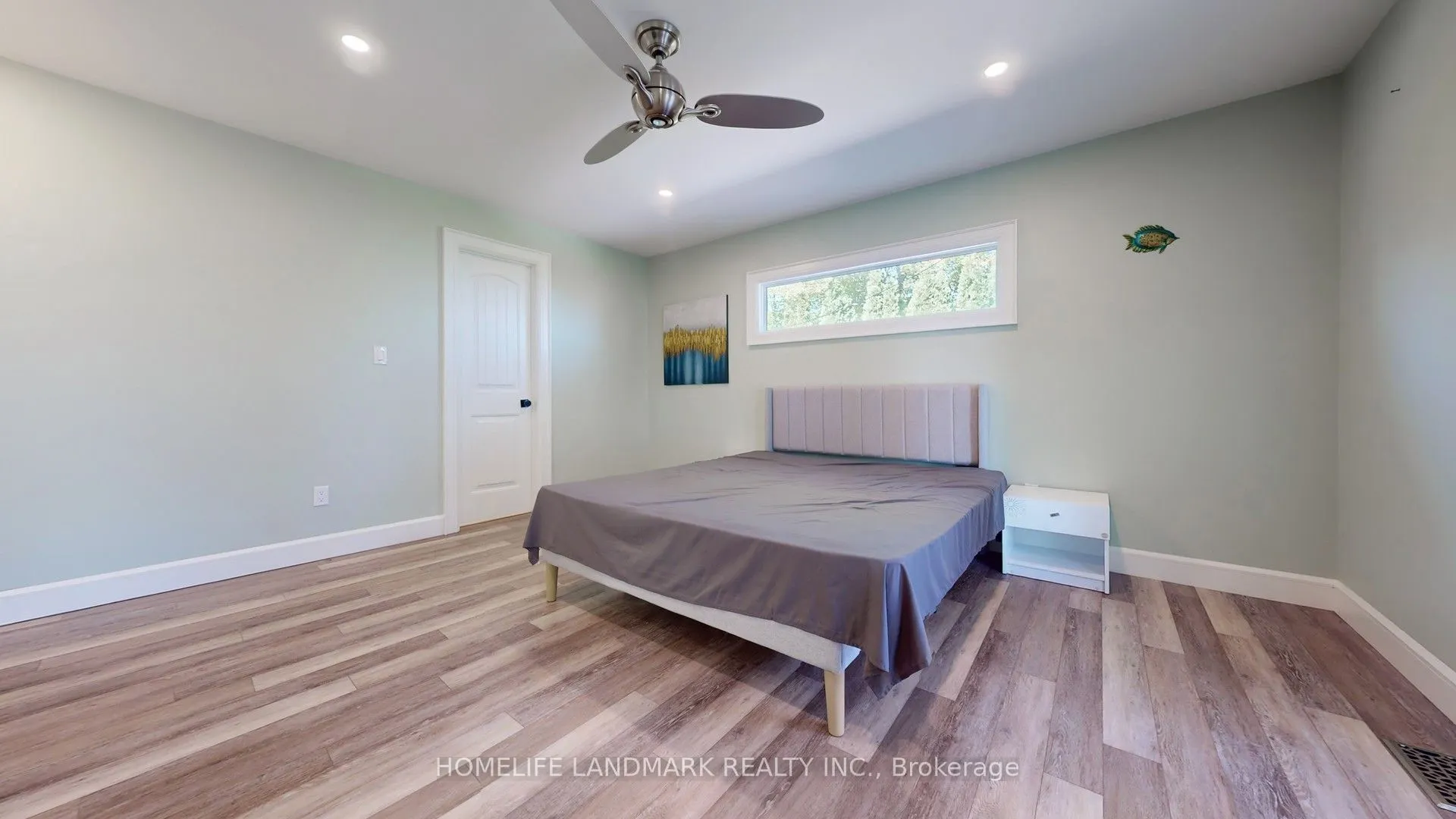 208 Lakeshore Drive