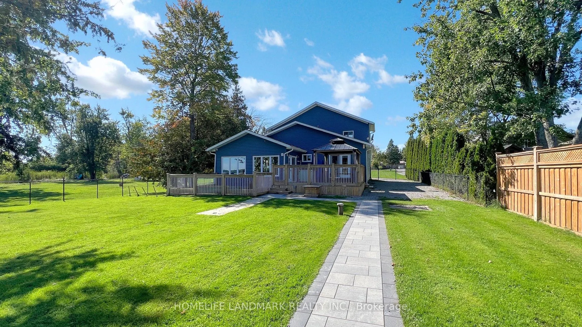 208 Lakeshore Drive