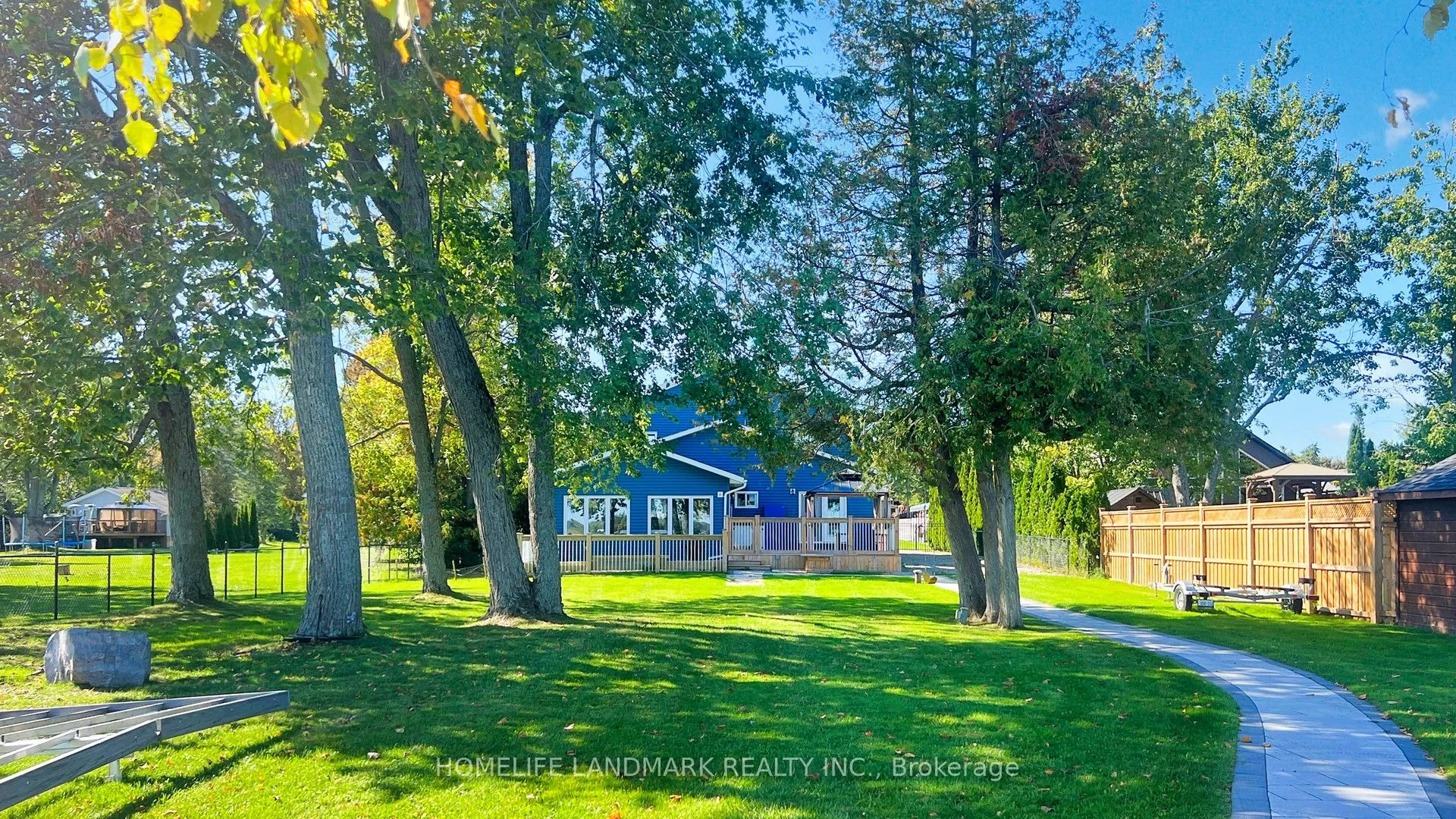 208 Lakeshore Drive