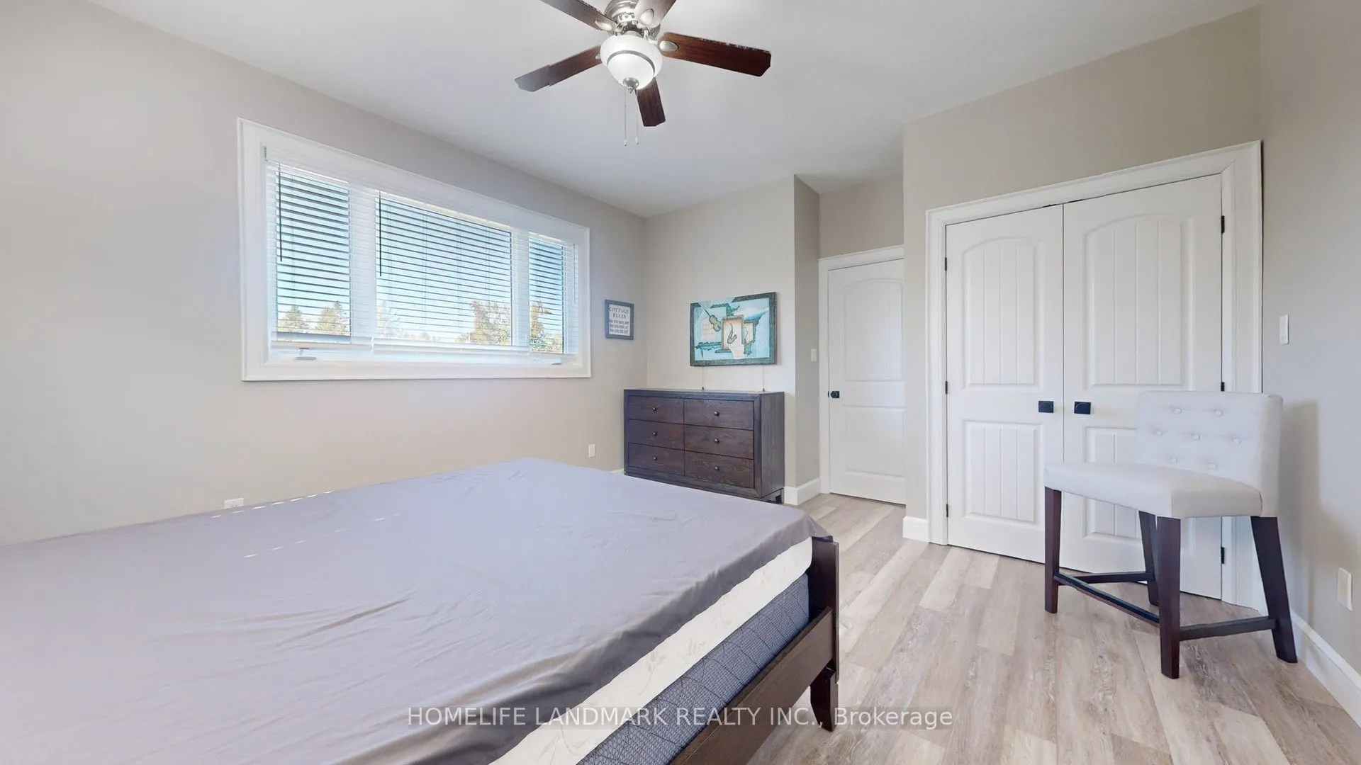208 Lakeshore Drive