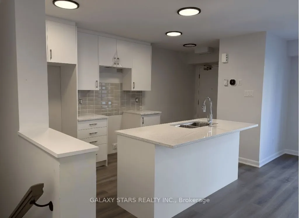 5 Glenroy Gilbert Drive, #801