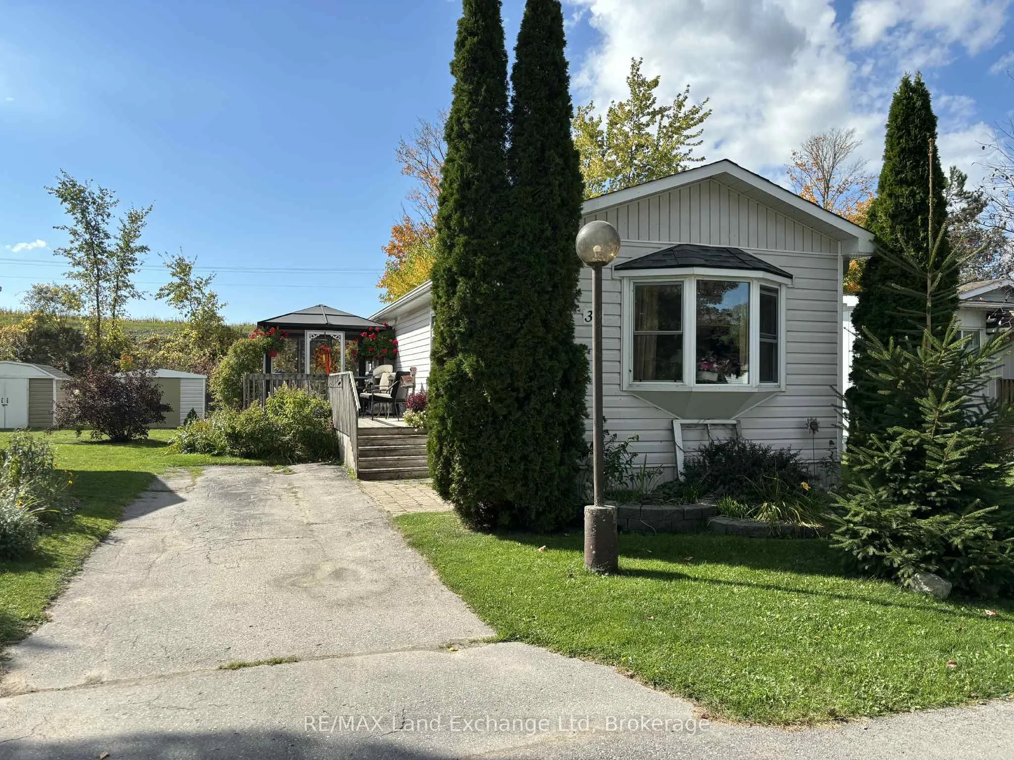 35 Briarwood Crescent