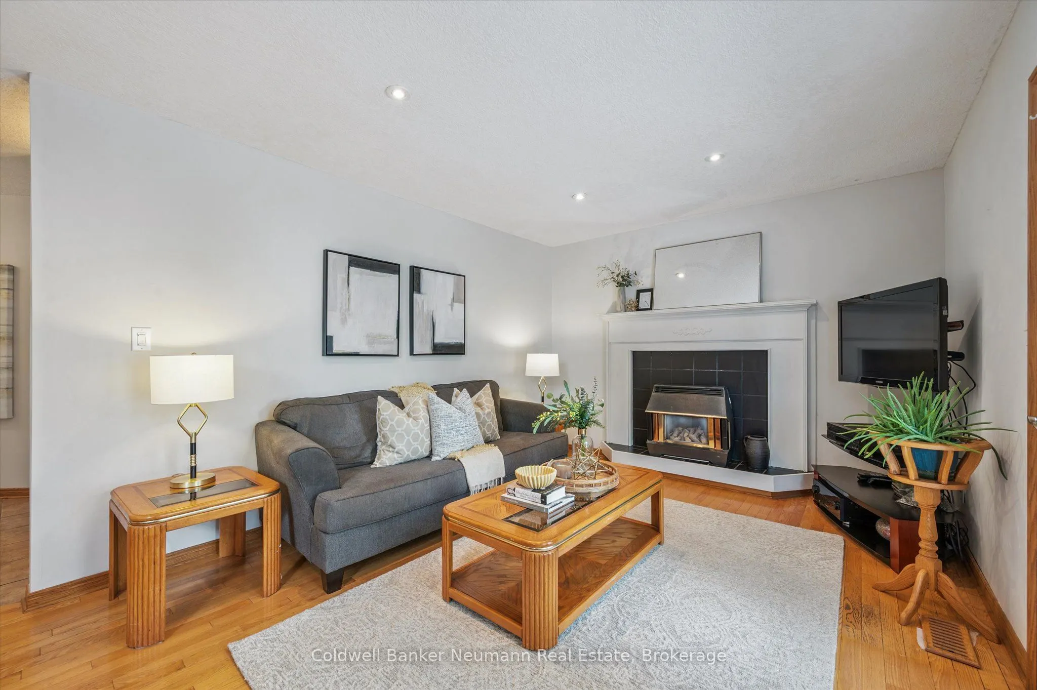 21 Old Colony Trail