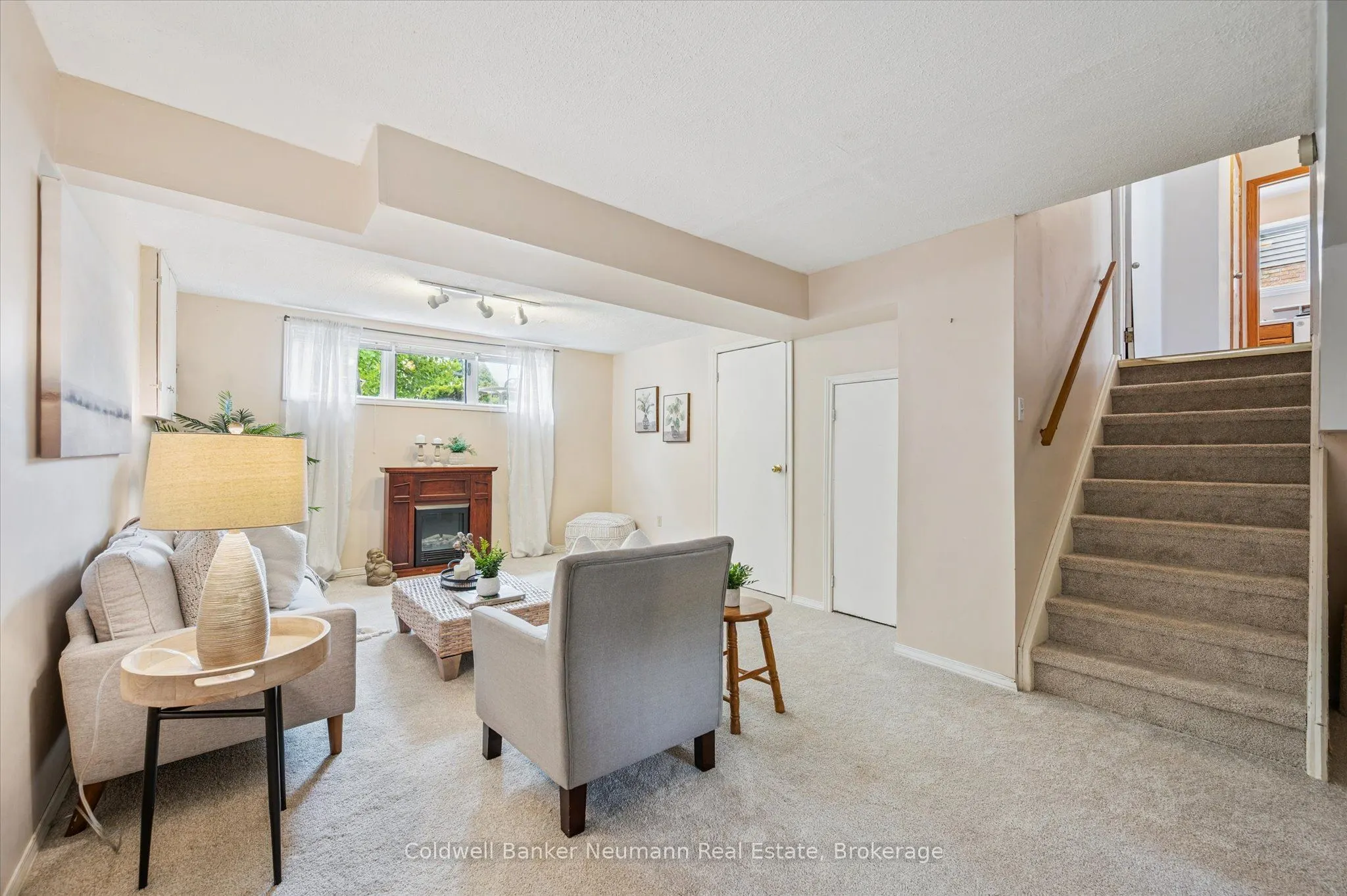 21 Old Colony Trail