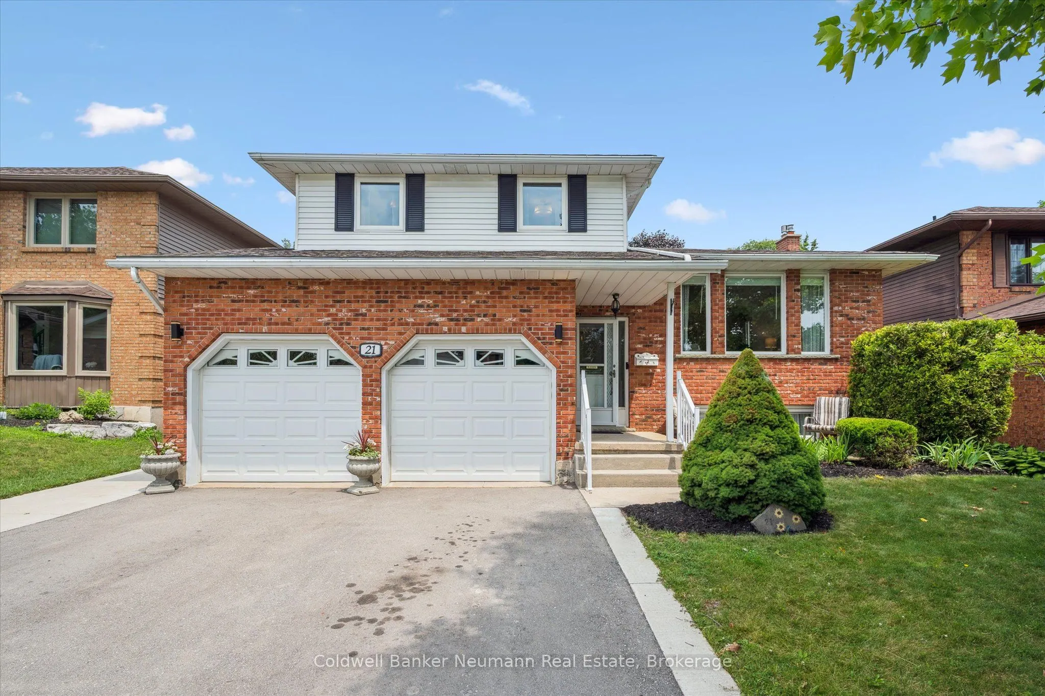 21 Old Colony Trail